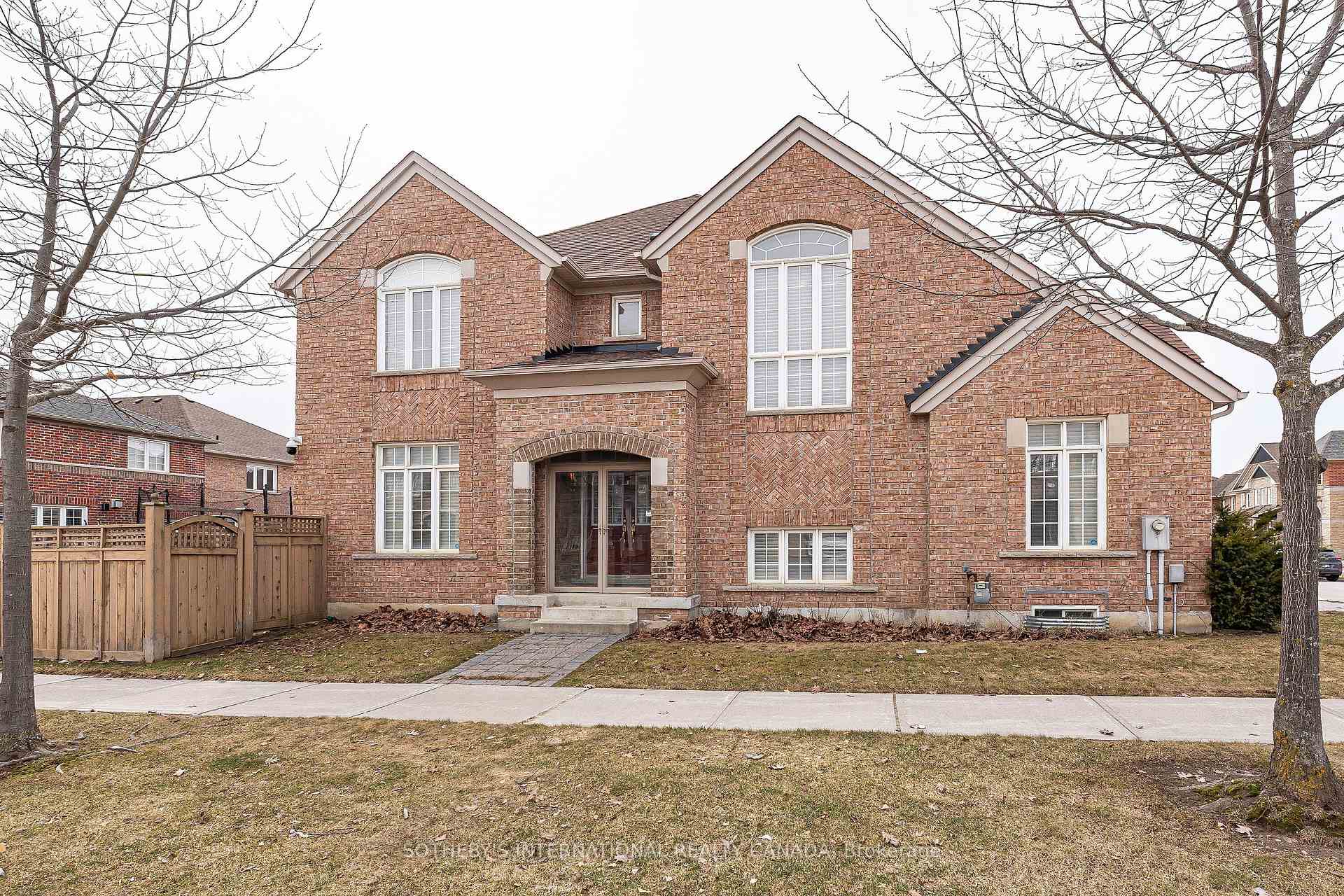 1 Herbert Wales Crescent