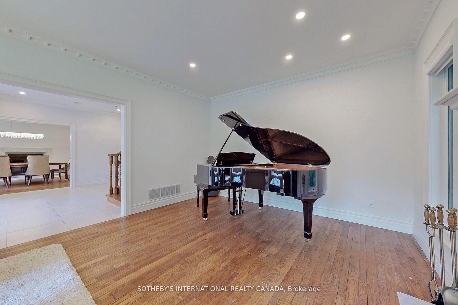 452 Feasby Road
