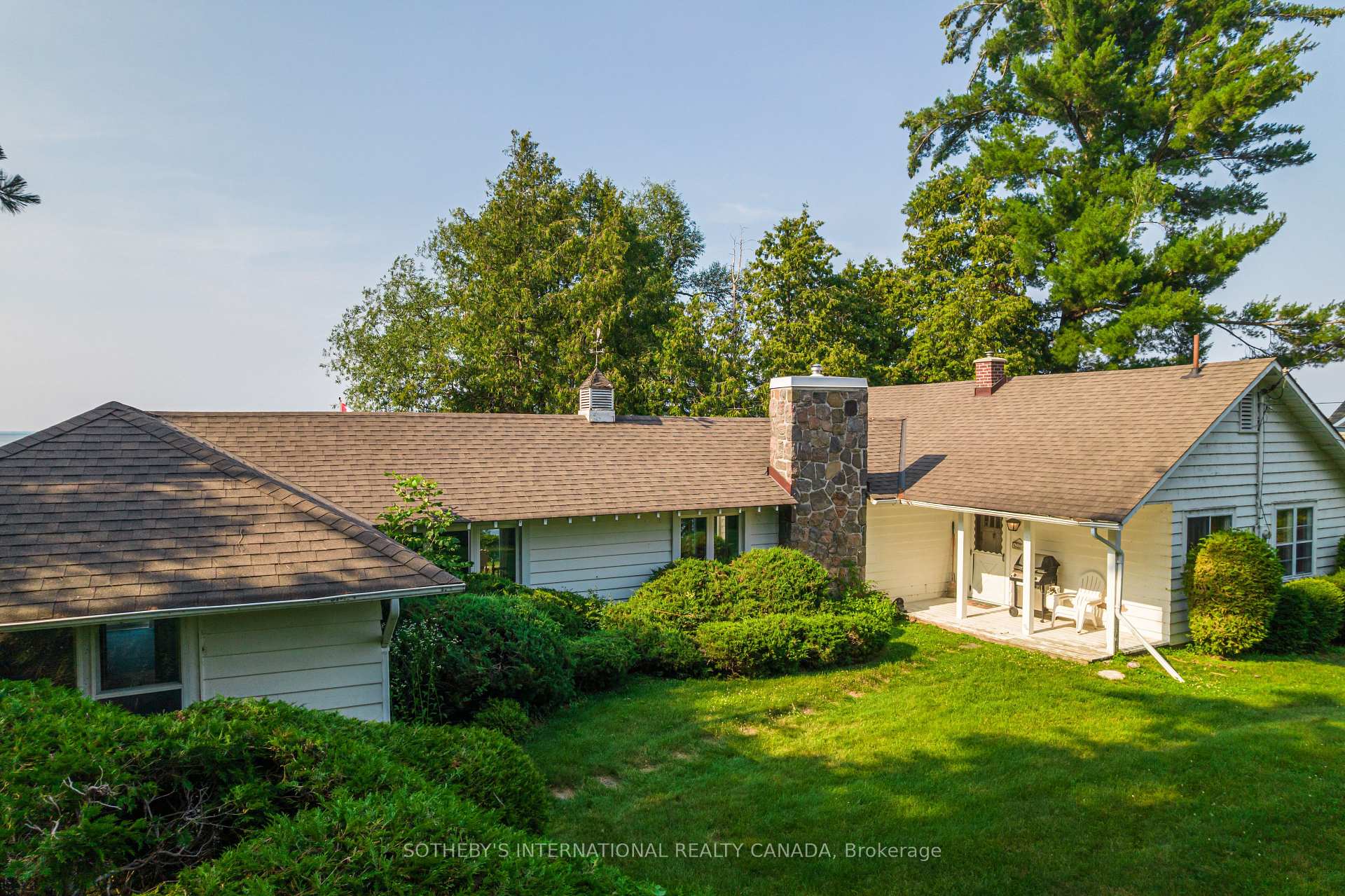 104 Hedge Road