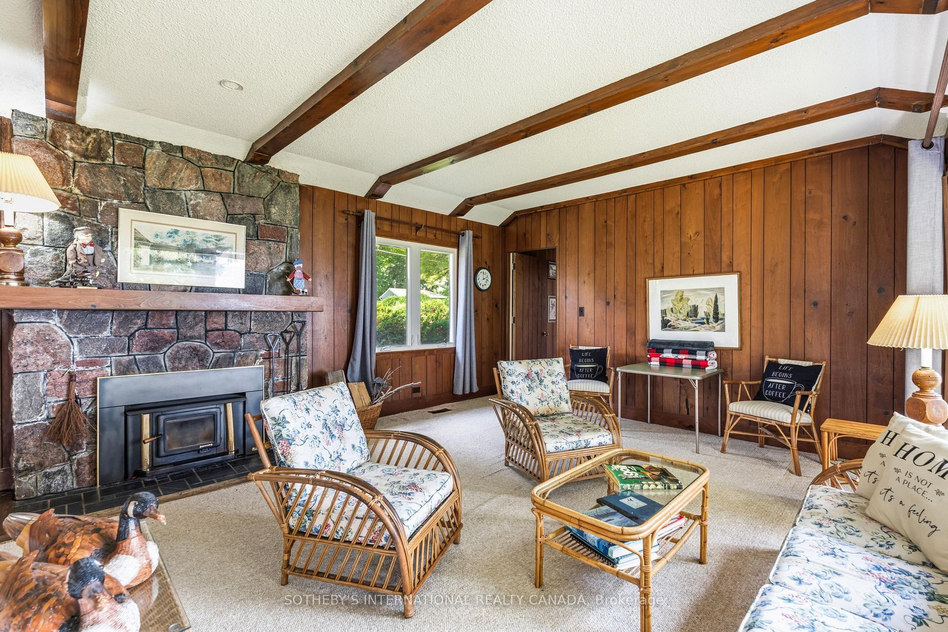 104 Hedge Road