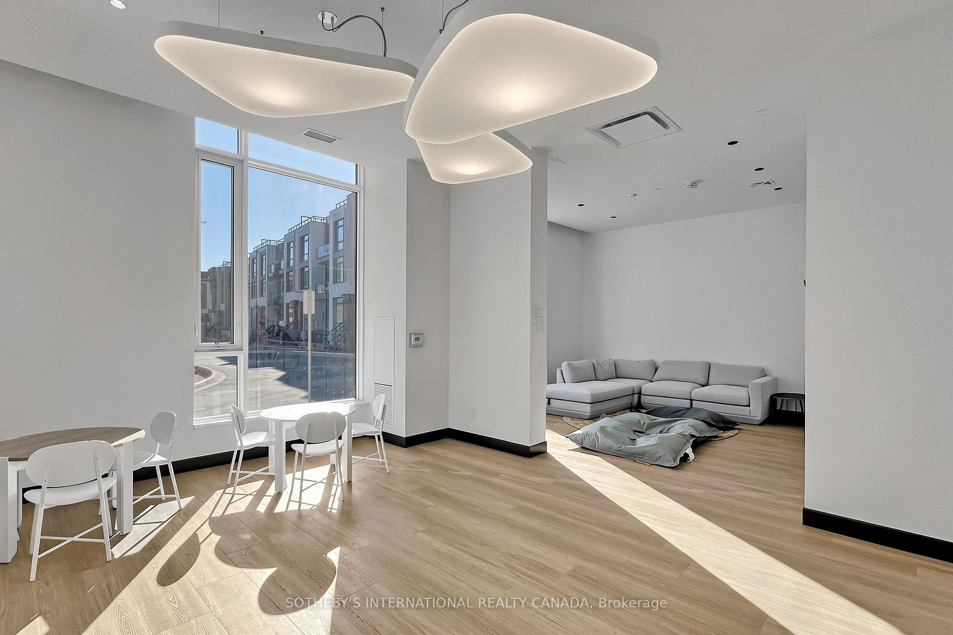 2 David Eyer Road 1023
