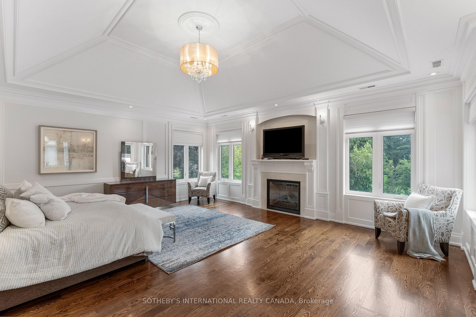 45 Crestwood Road