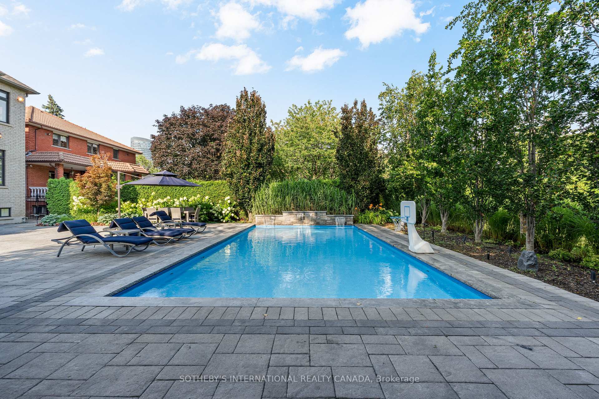 45 Crestwood Road