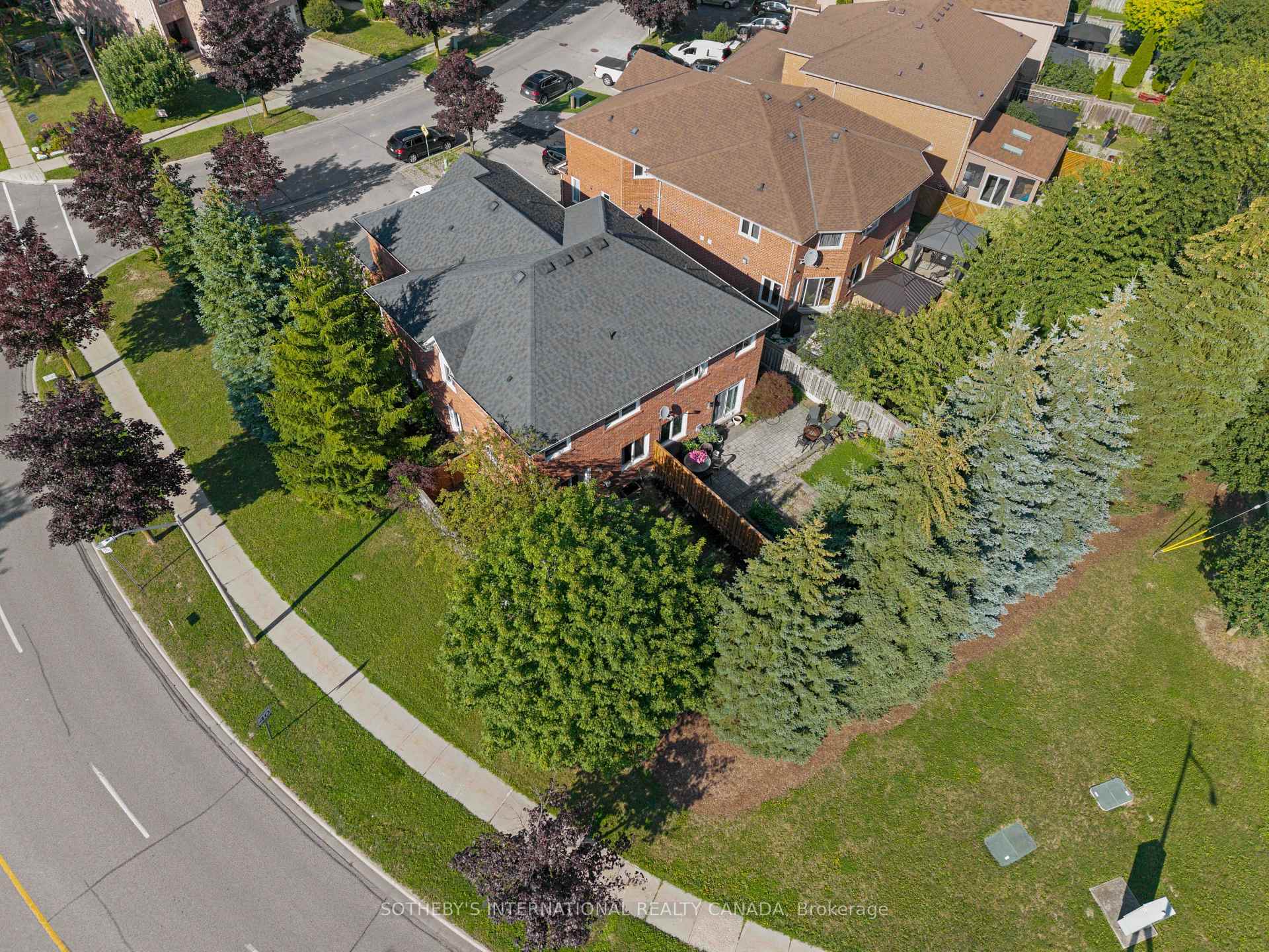 406 Pinnacle Trail