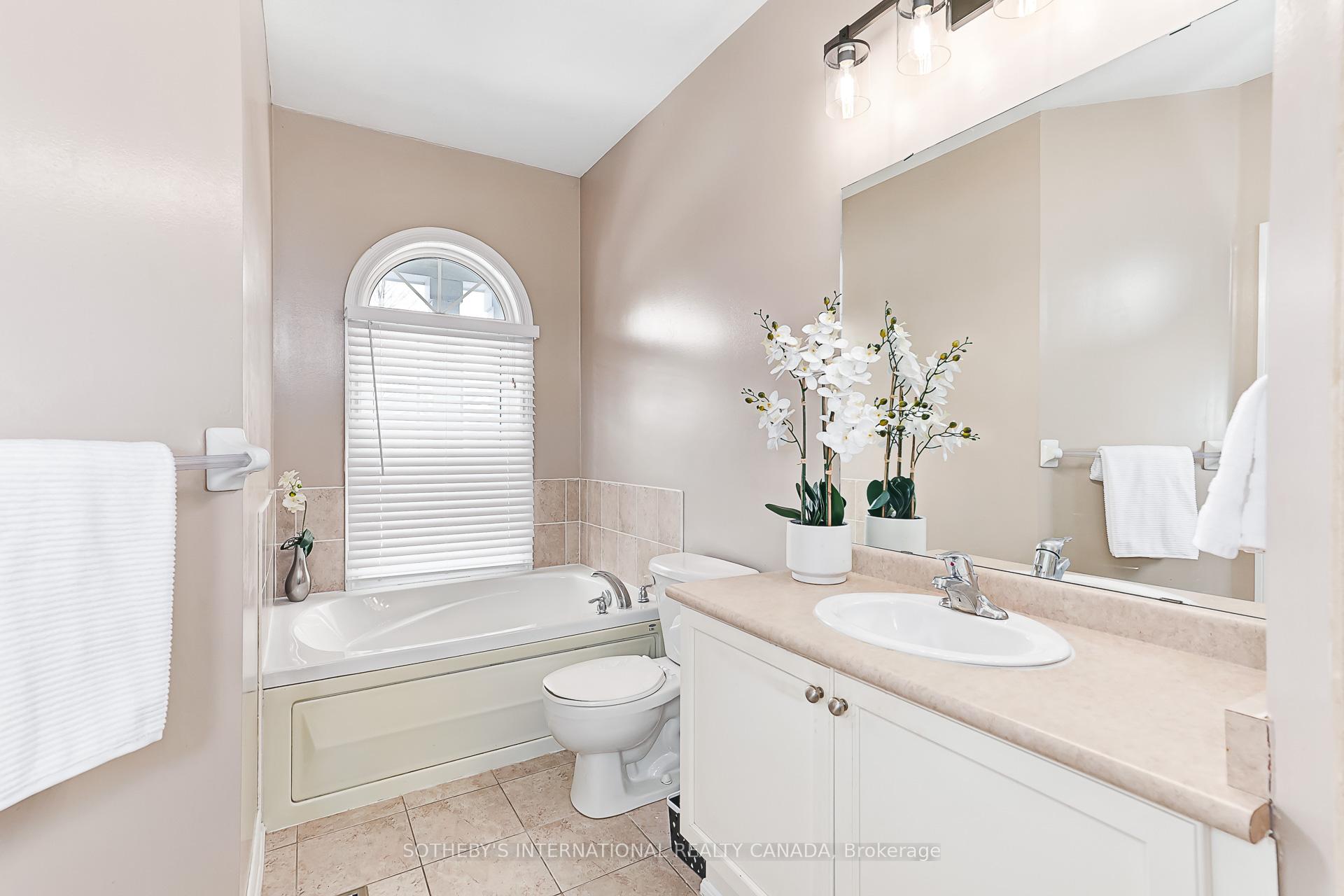 9 Waterpond Place NE