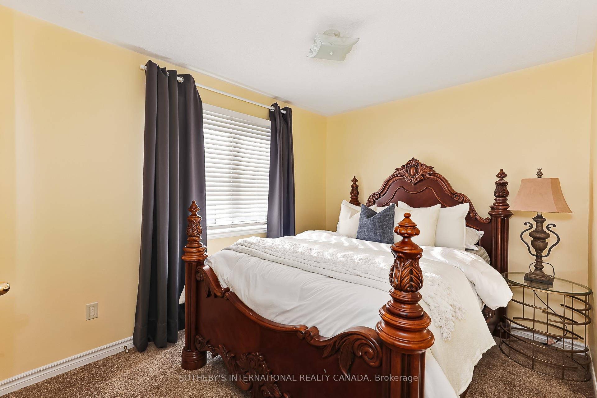 9 Waterpond Place NE