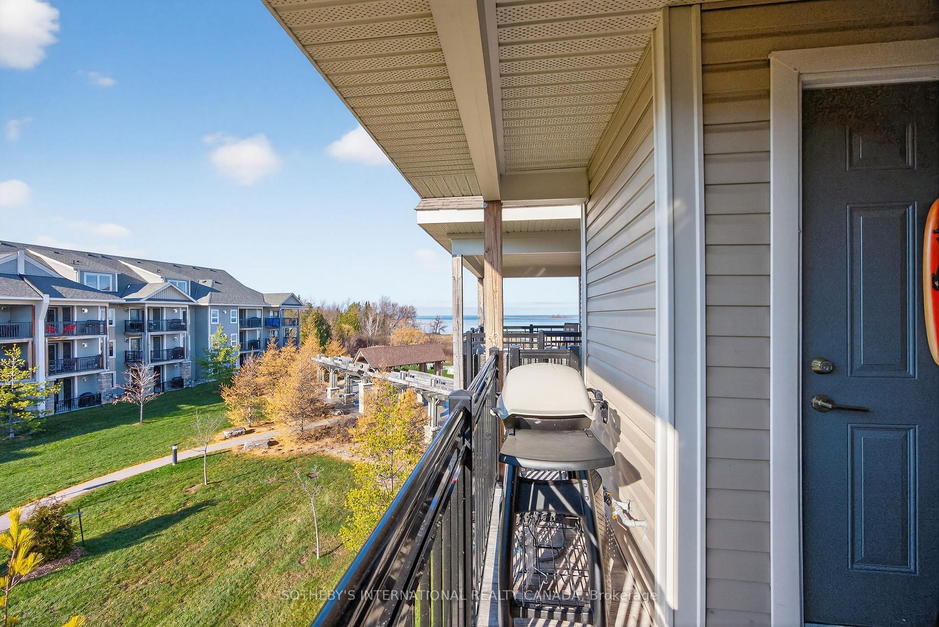 4 Cove Court 307