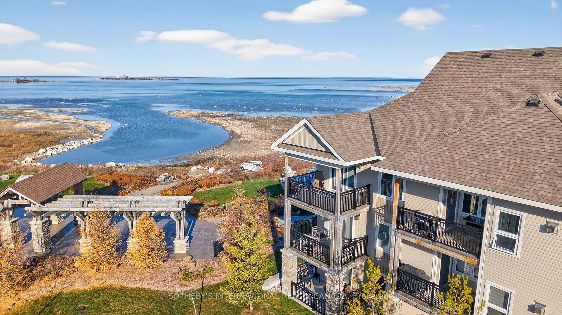 4 Cove Court 307