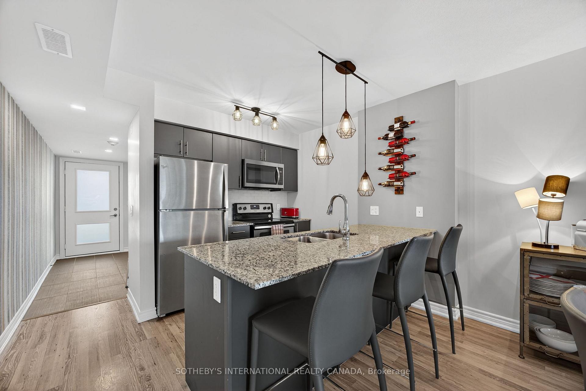 4 Cove Court 307