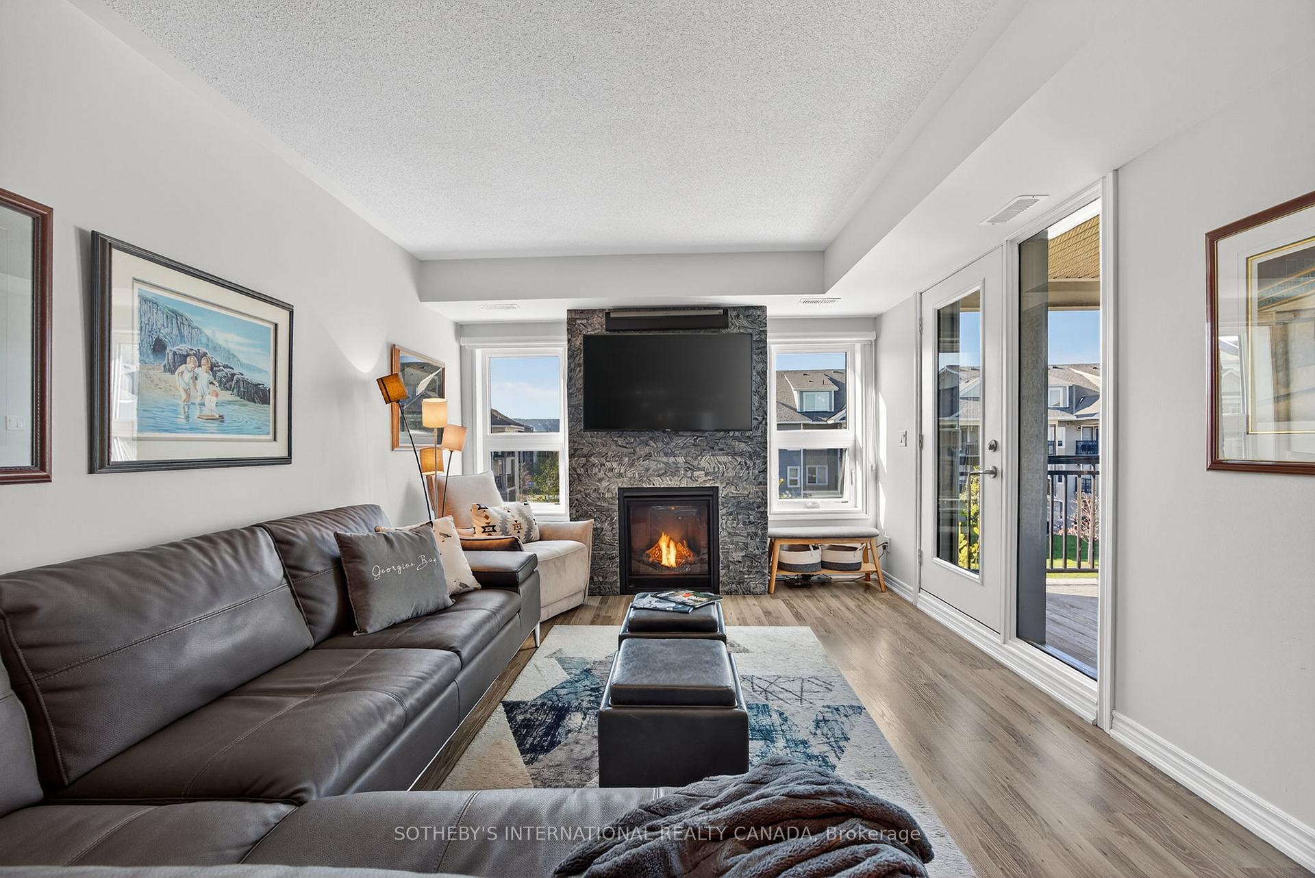 4 Cove Court 307
