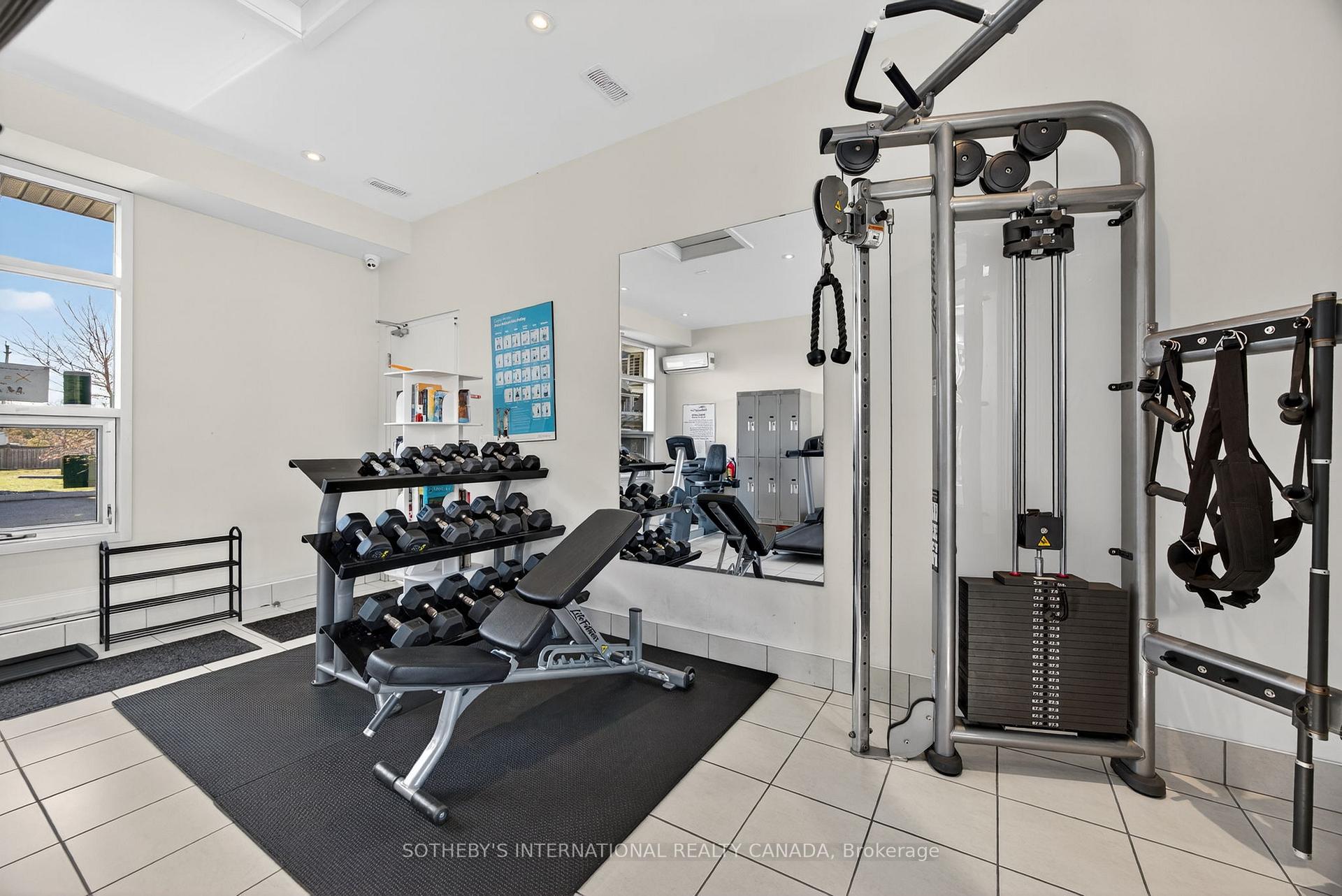 4 Cove Court 307