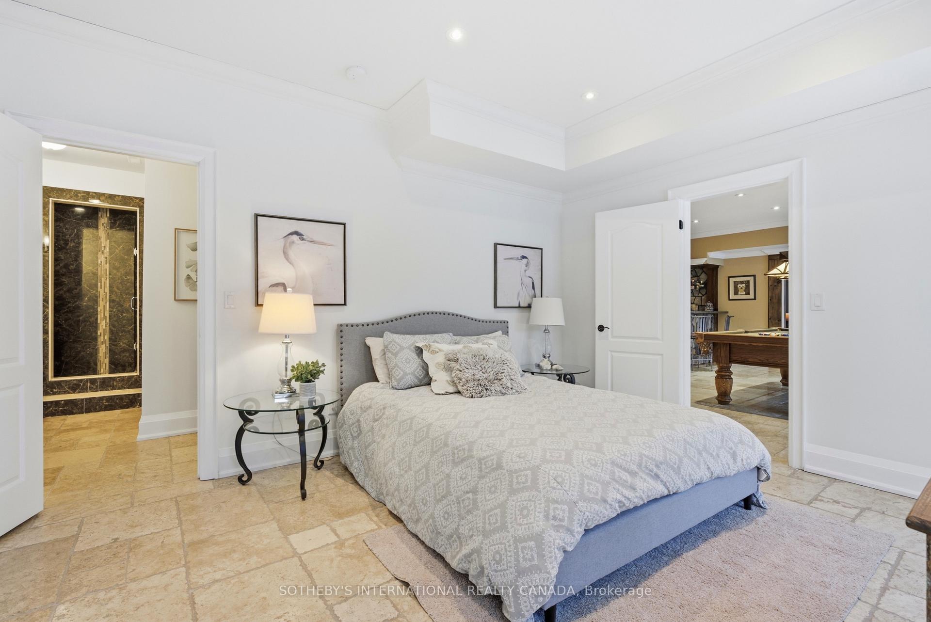 7 Ridgewood Court