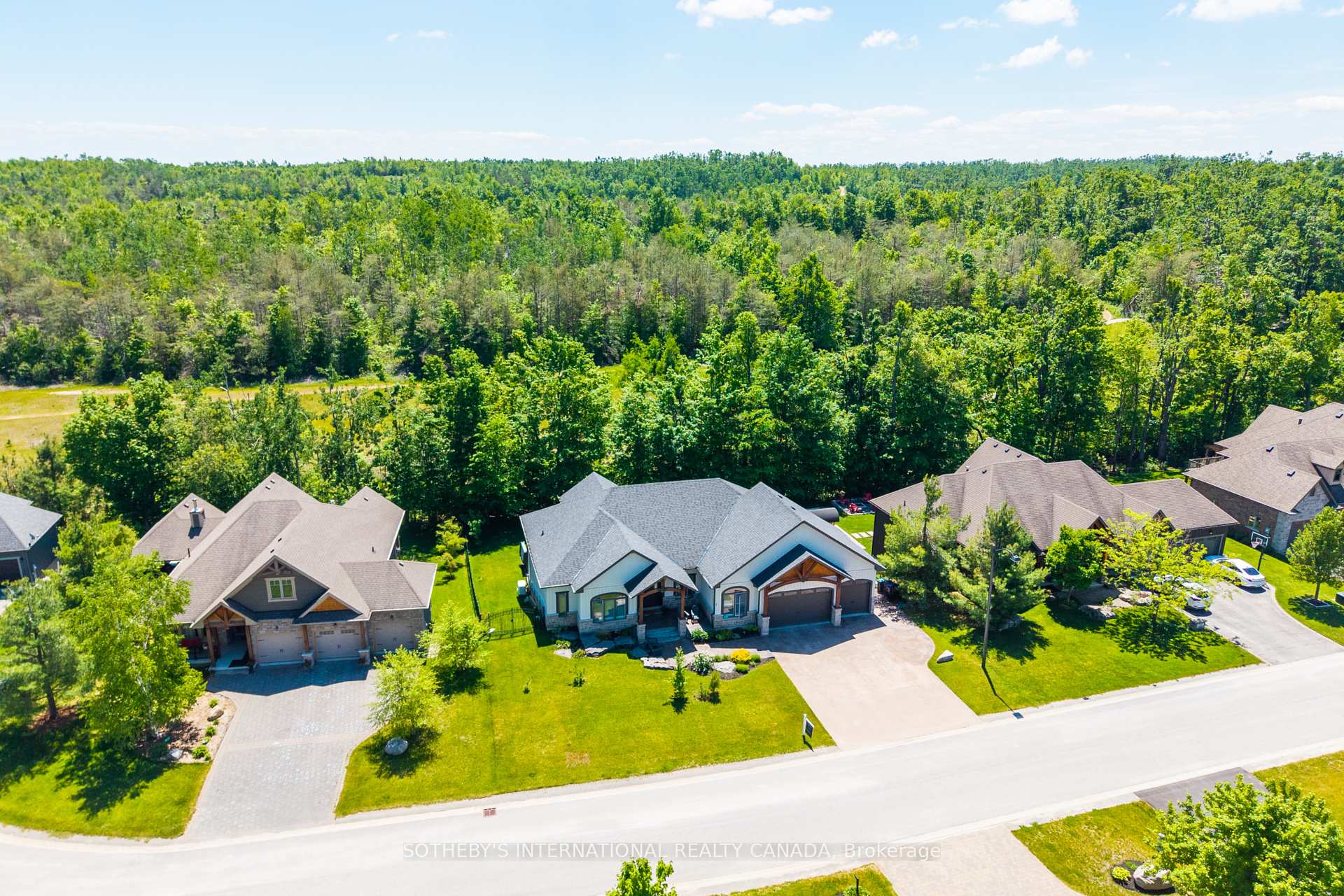 7 Ridgewood Court