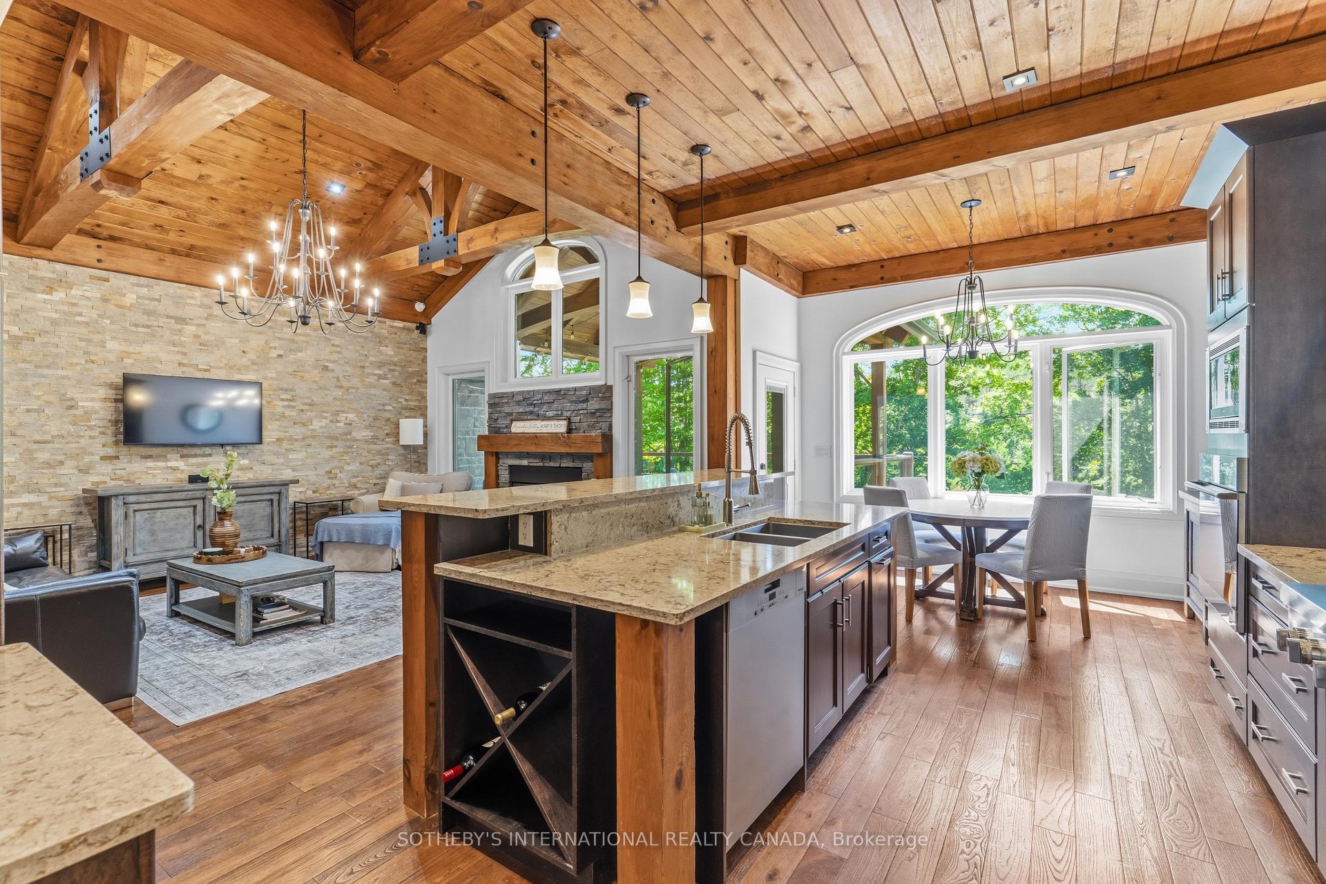 7 Ridgewood Court