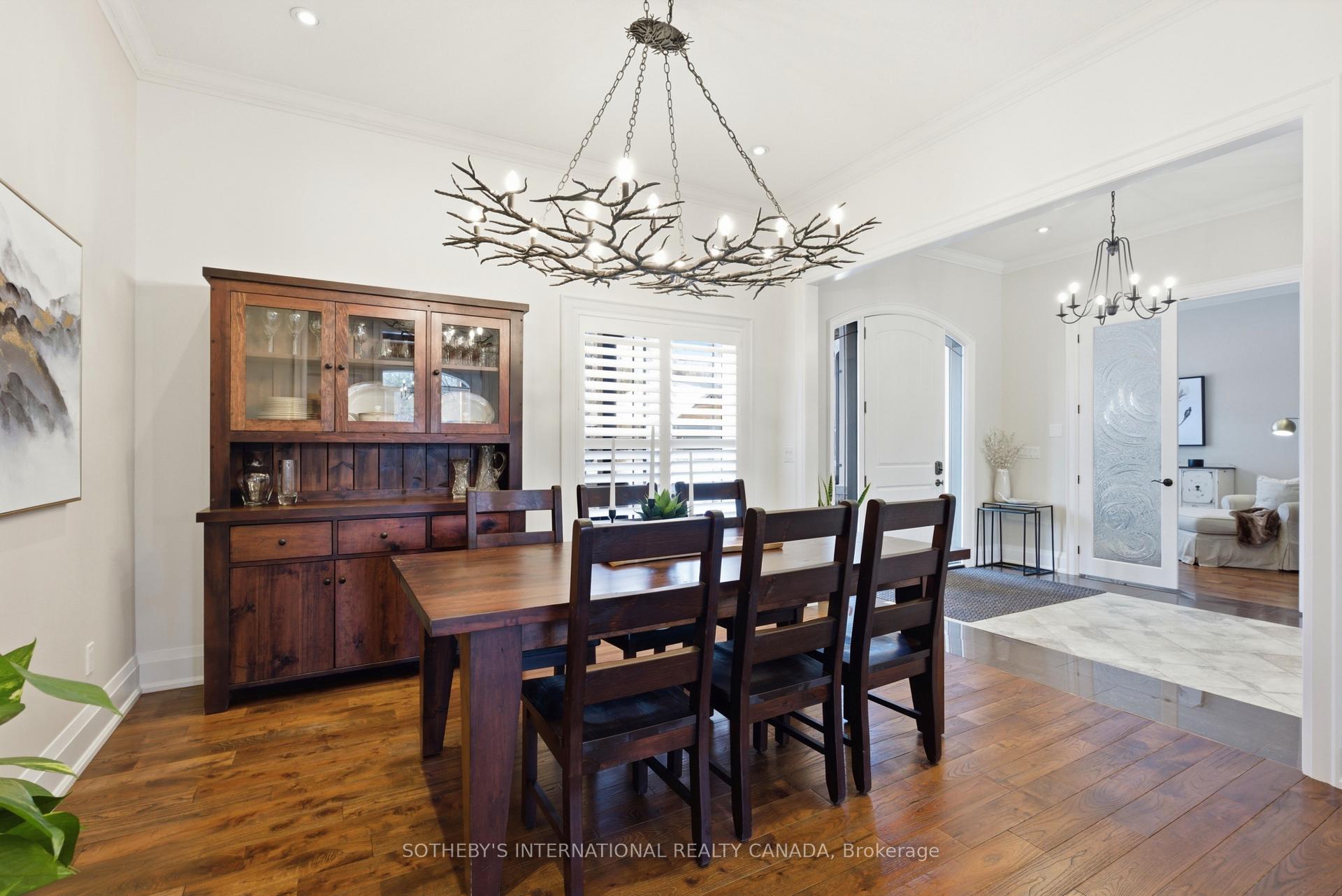 7 Ridgewood Court