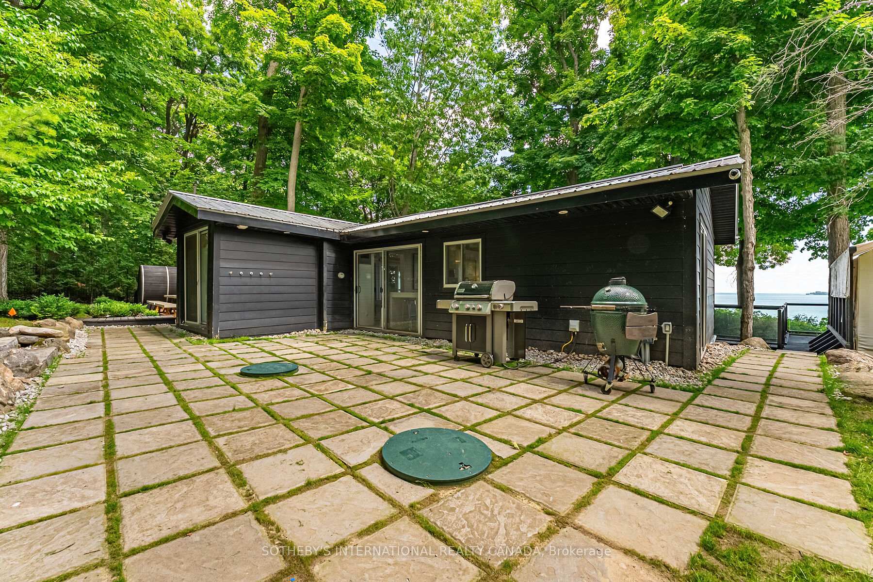 45 Ivy Lane