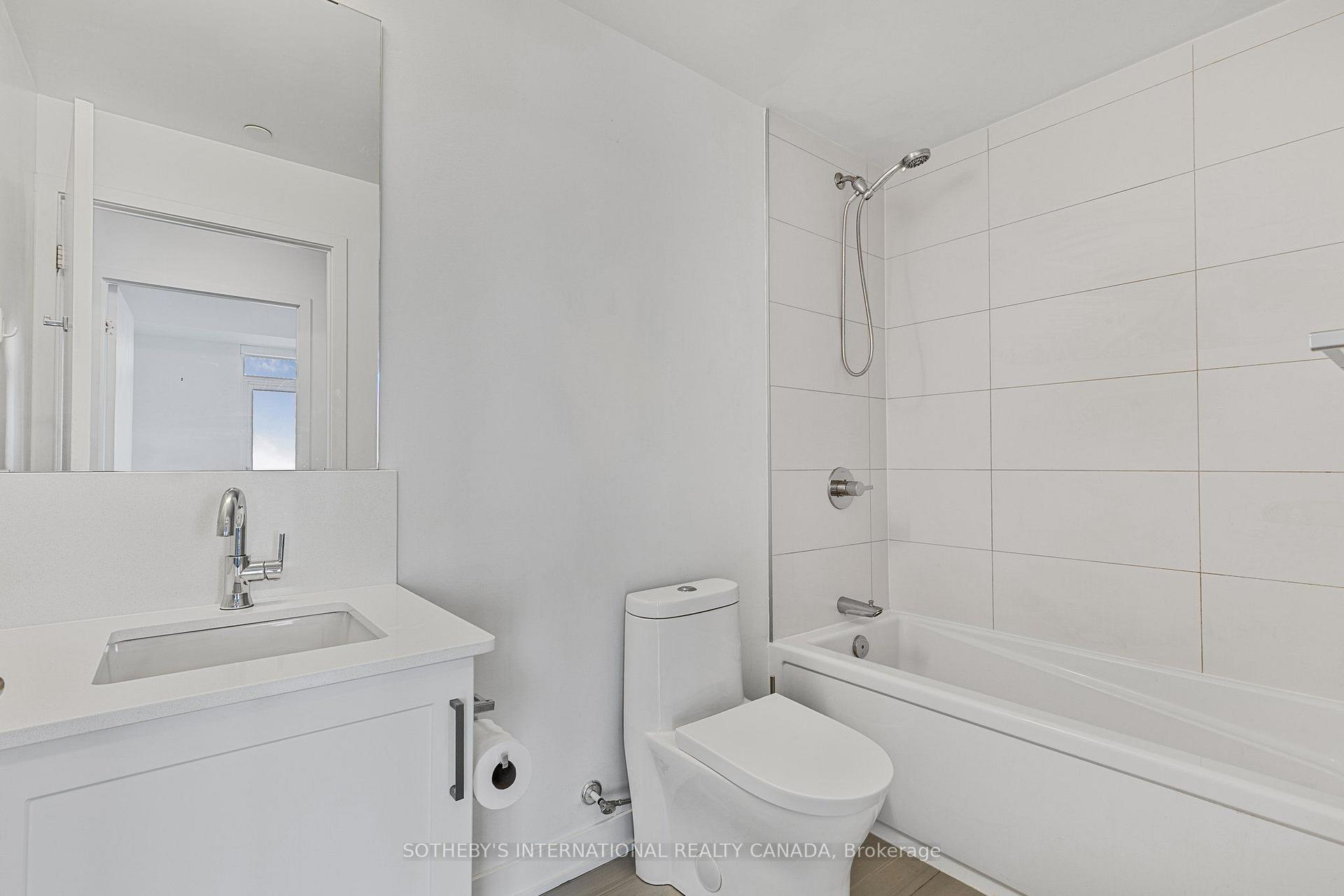 681 Yonge Street 403