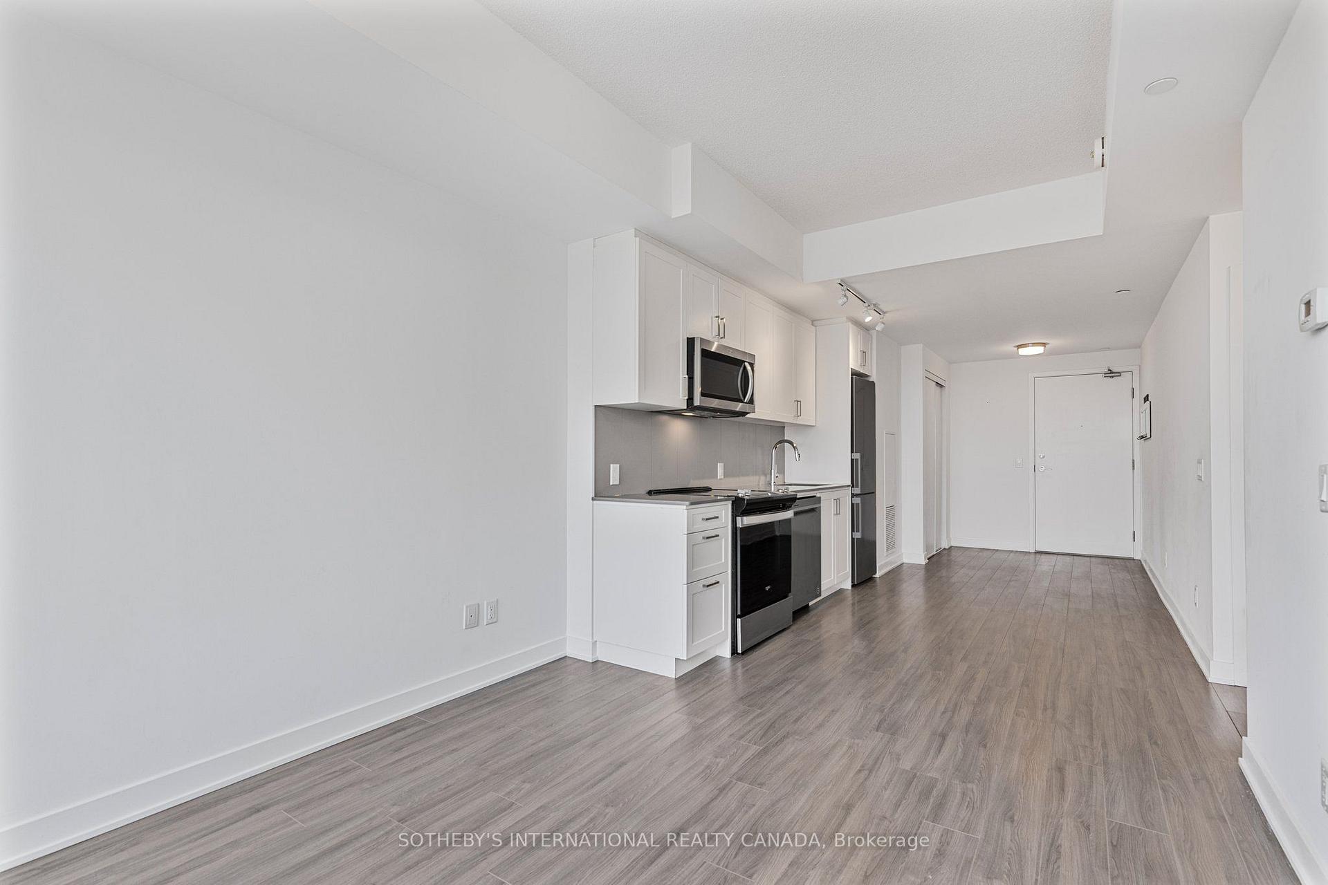 681 Yonge Street 403