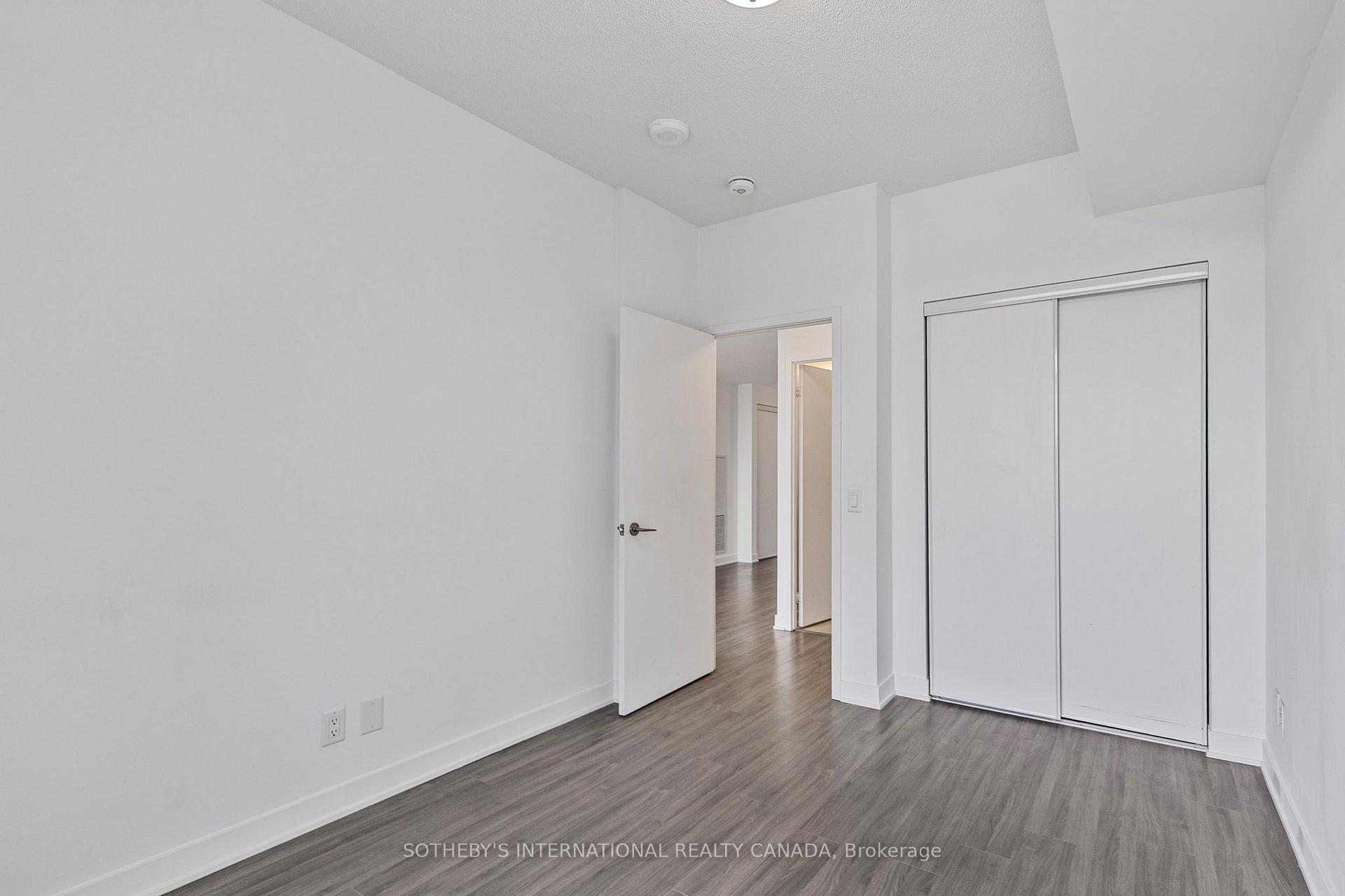 681 Yonge Street 403