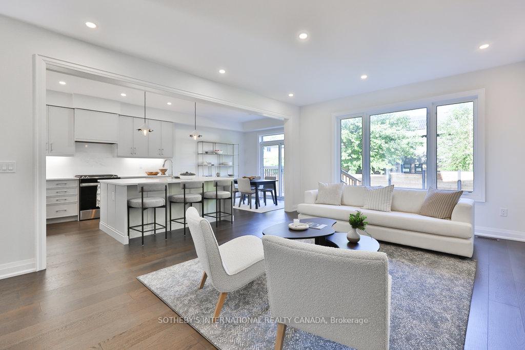 520 Markay Common