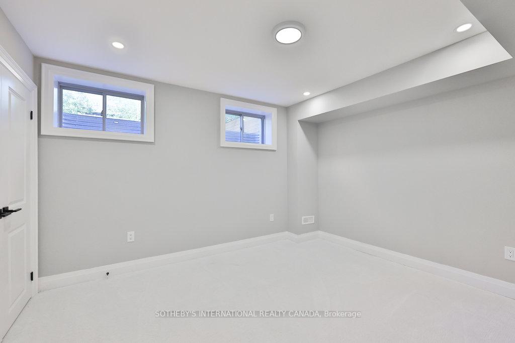 520 Markay Common