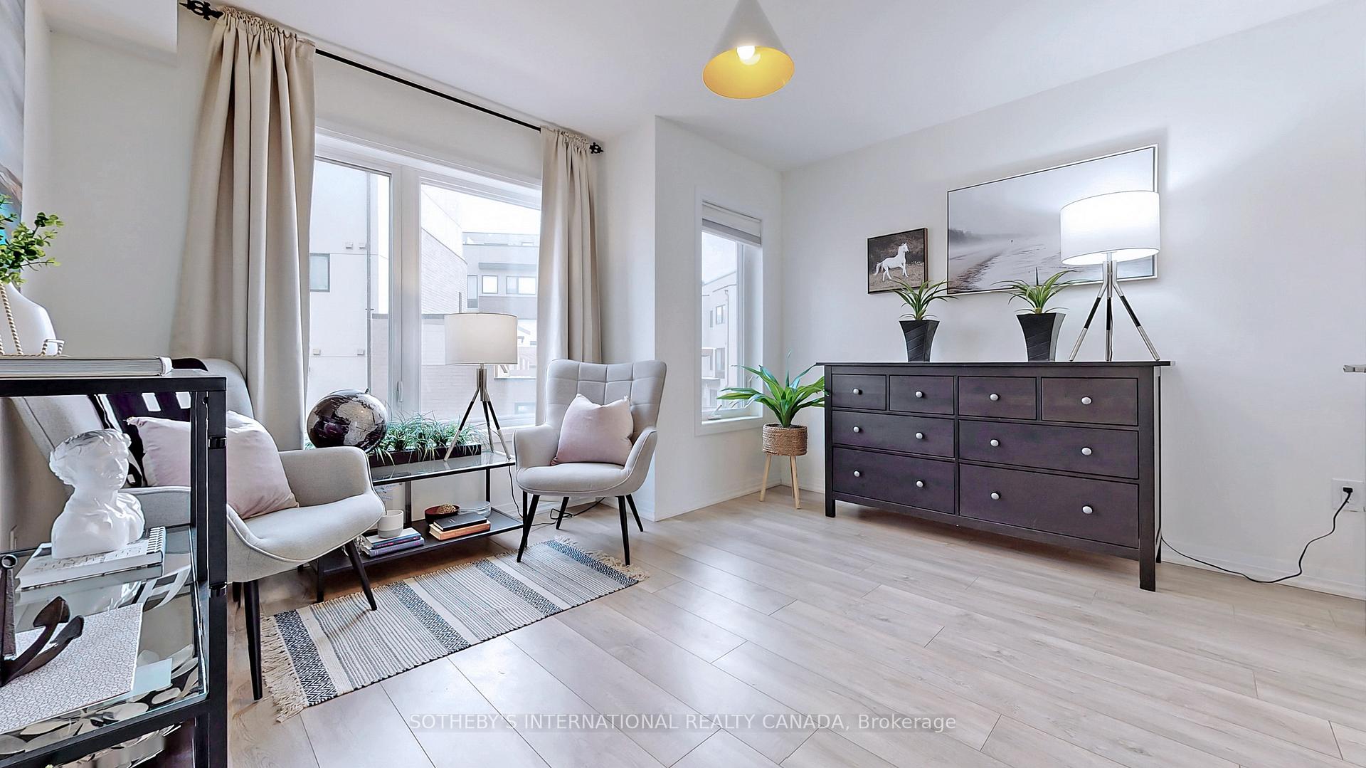 27 Thomas Mulholland Drive