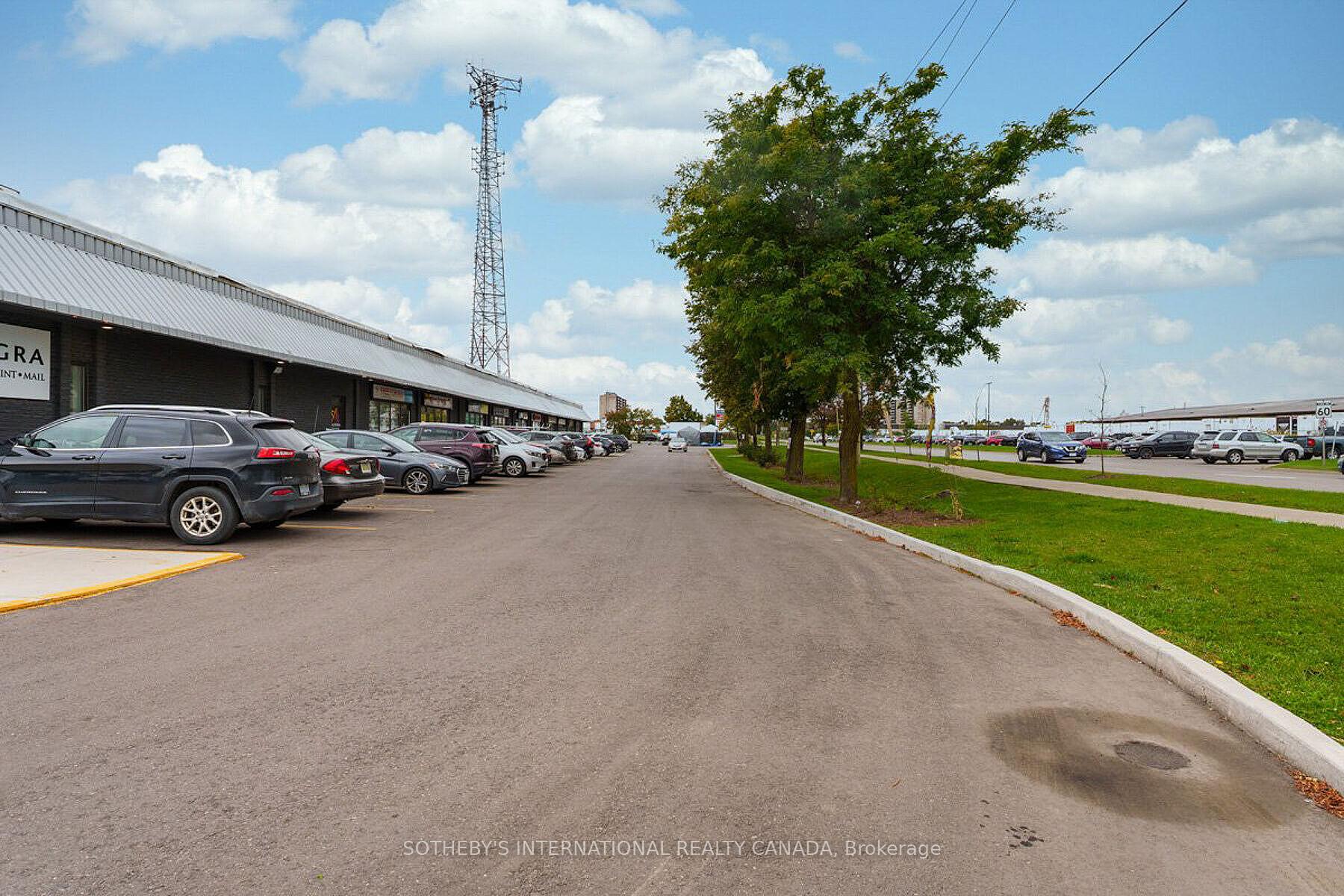 289 Rutherford Road S 13