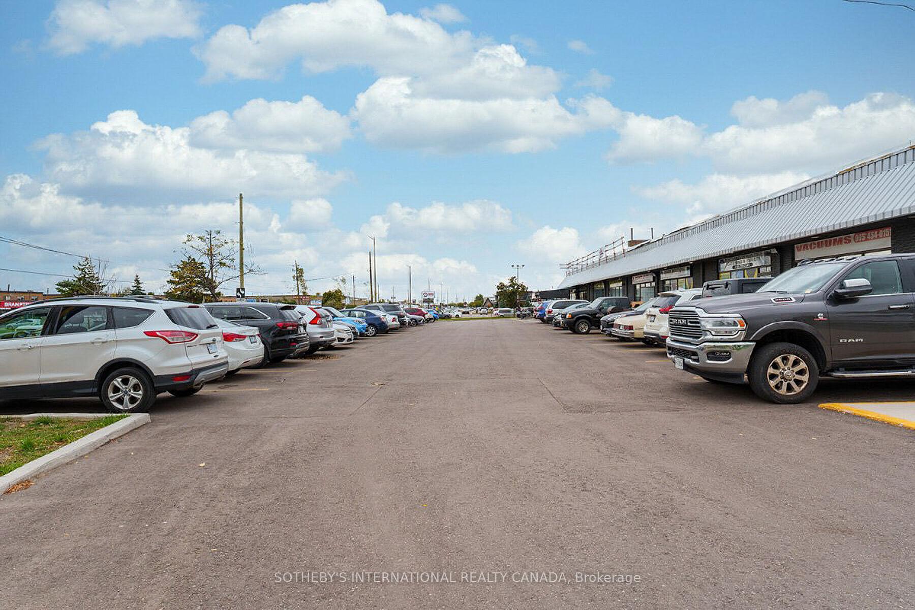 289 Rutherford Road S 13