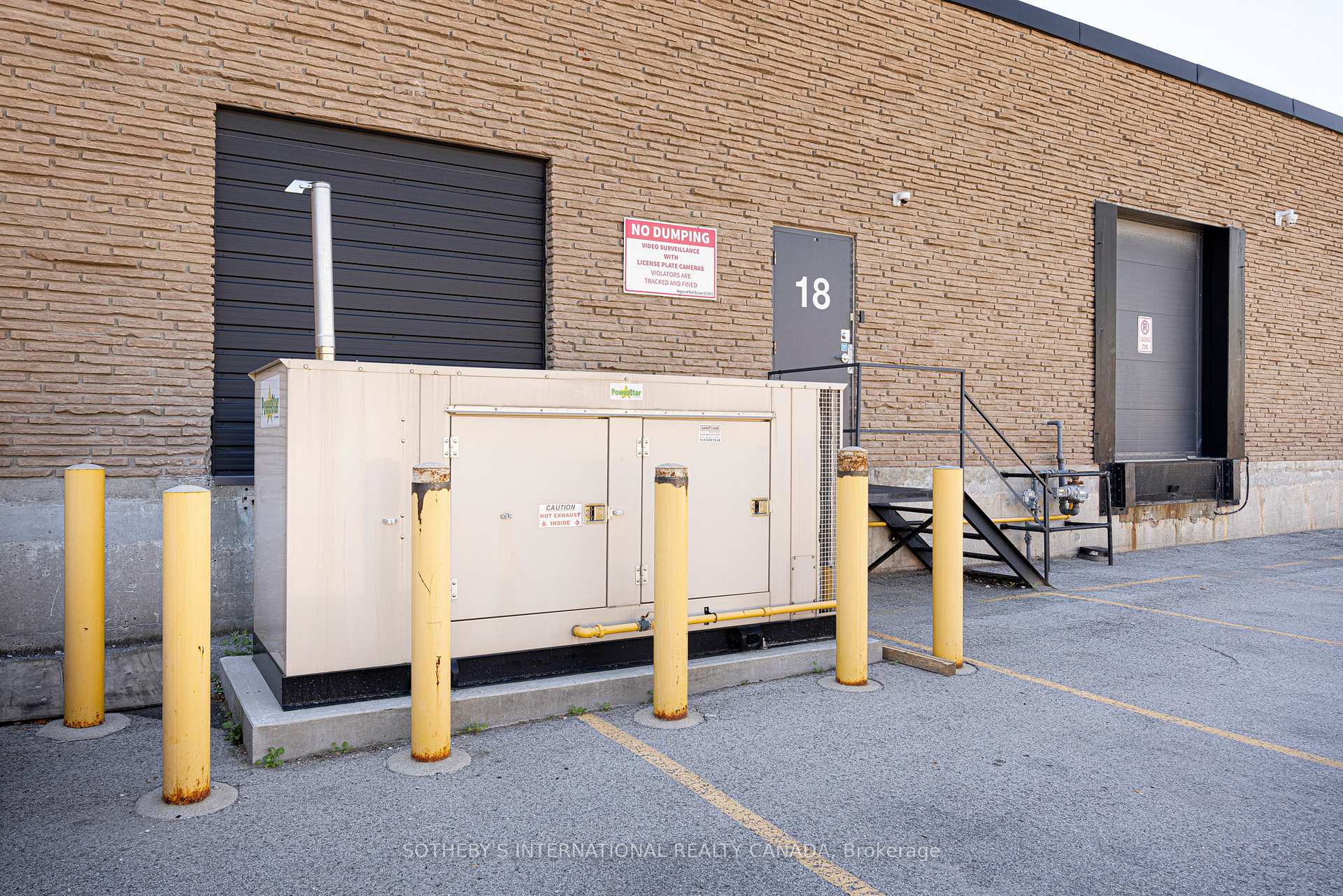 755 Queensway N/A E 18B-19B