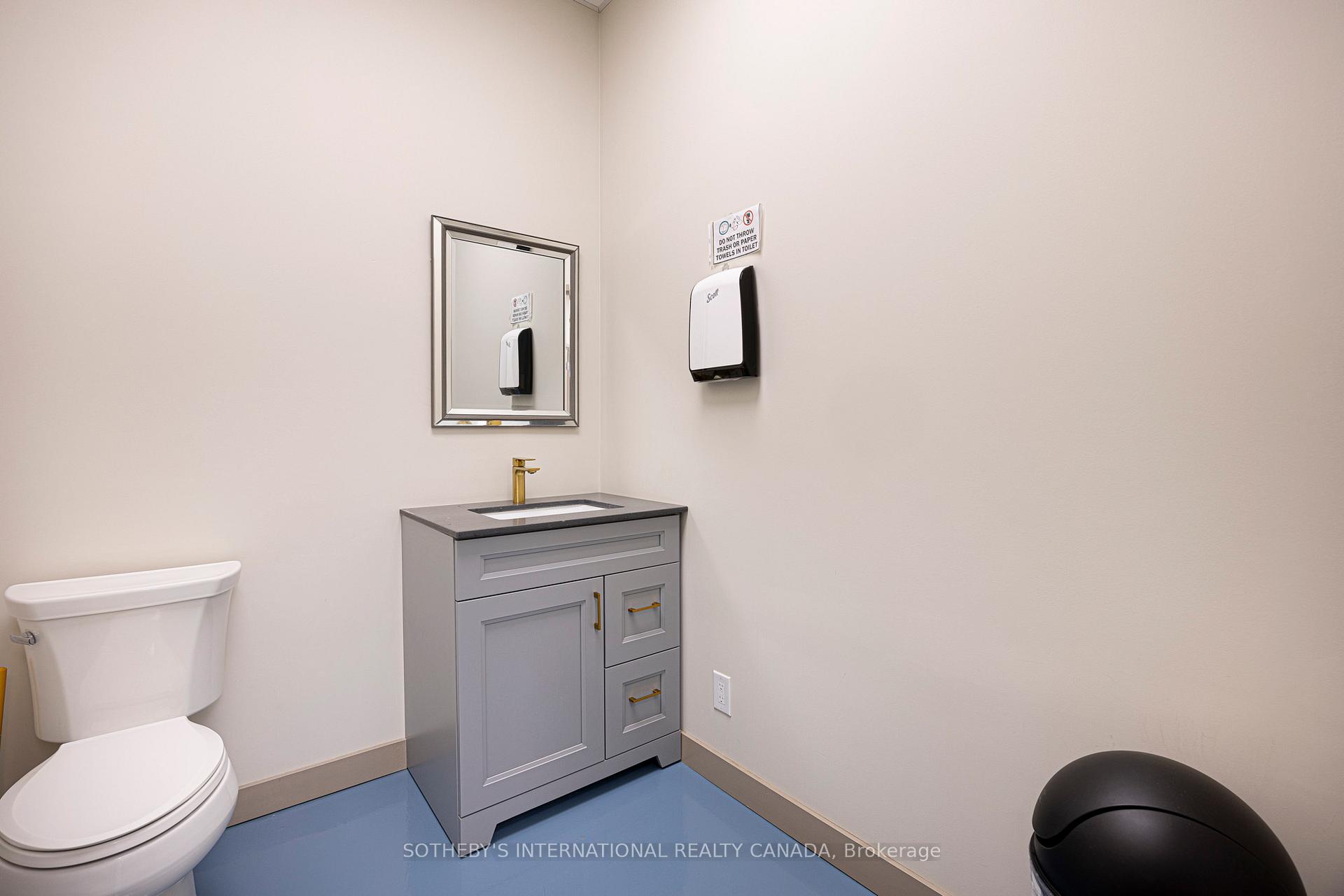 755 Queensway N/A E 18B-19B