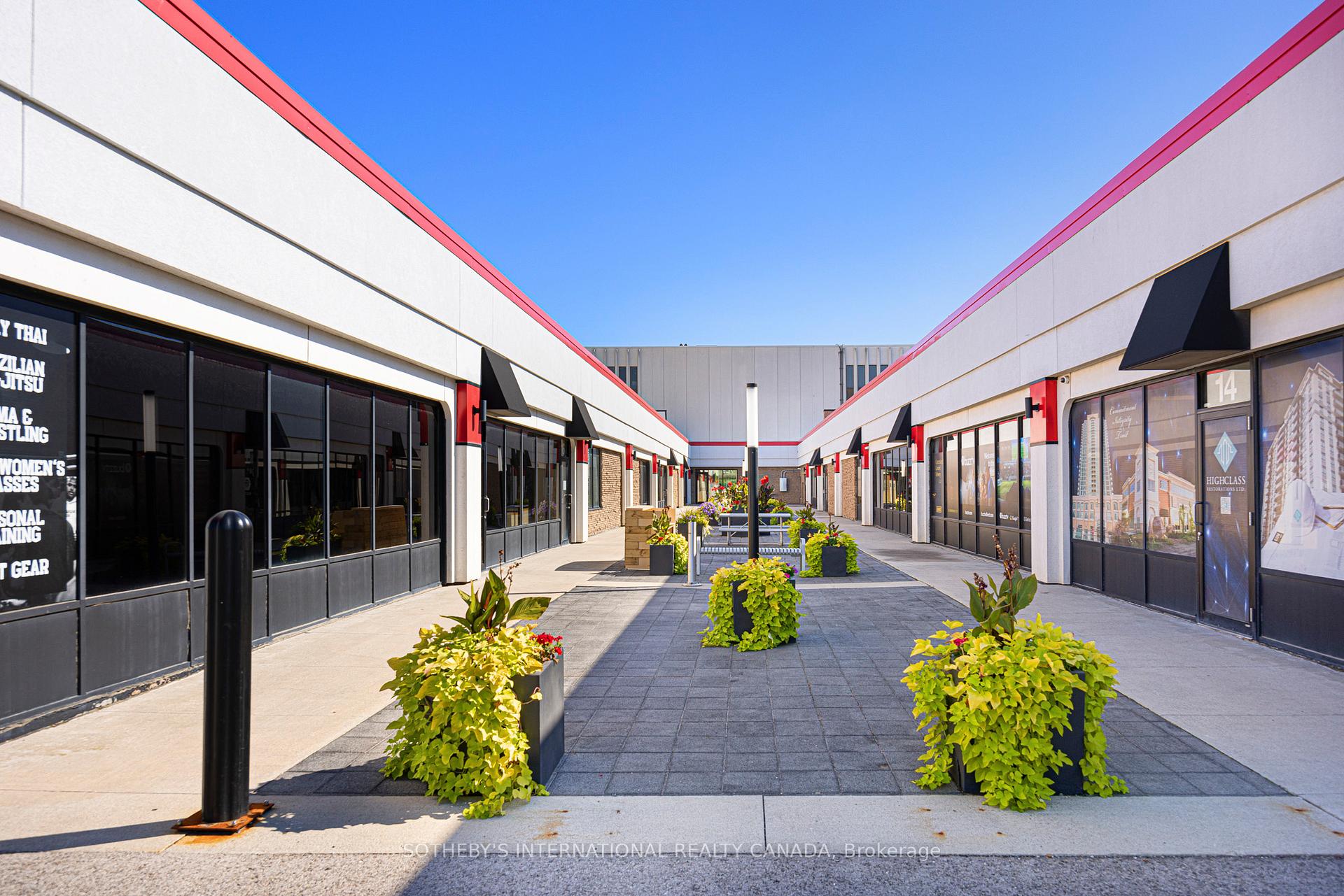 755 Queensway N/A E 18B-19B