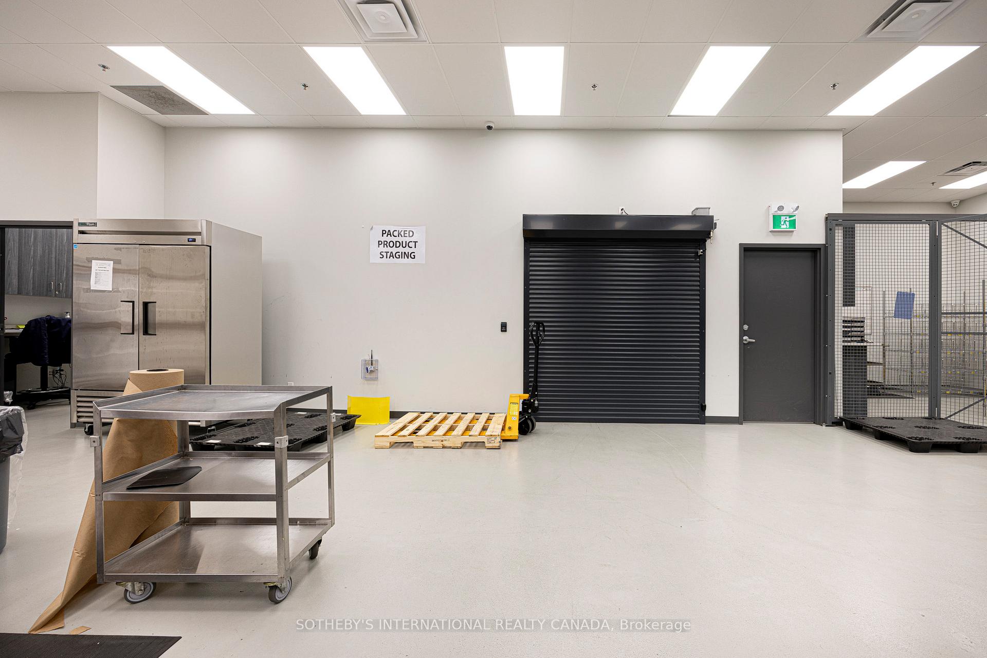 755 Queensway N/A E 18B-19B