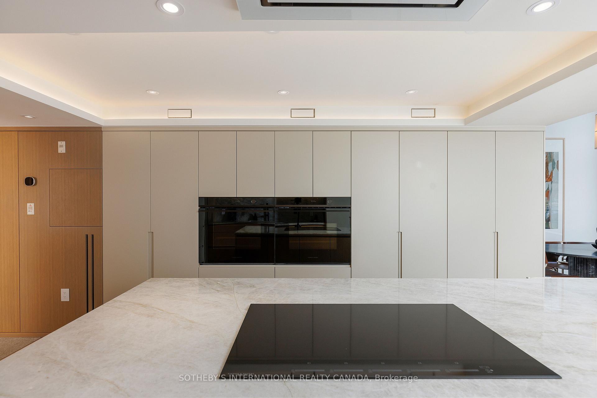 1100 Lansdowne Avenue 339