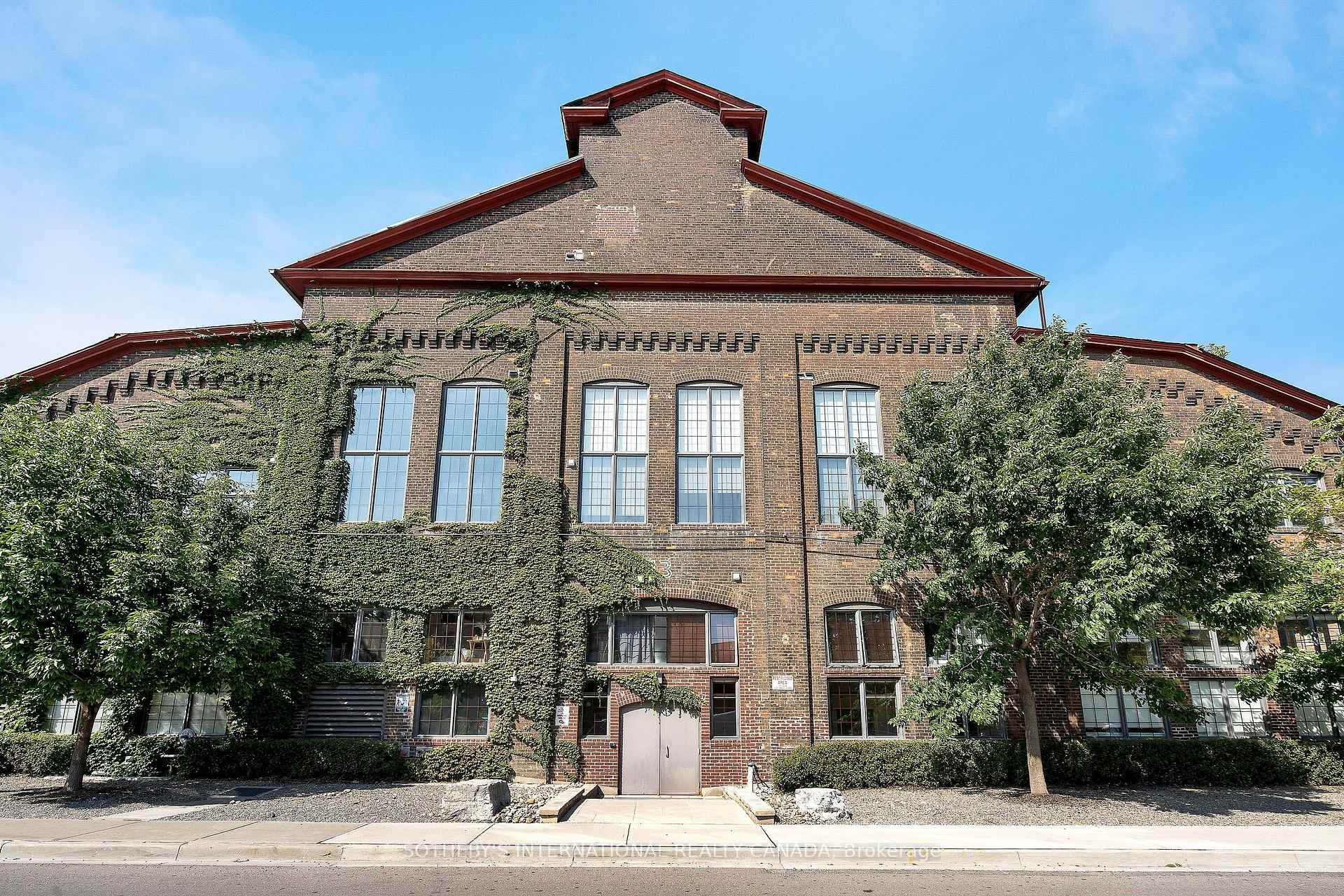 1100 Lansdowne Avenue 339