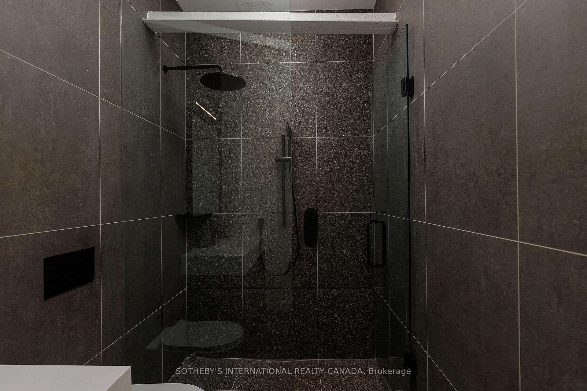 1100 Lansdowne Avenue 339