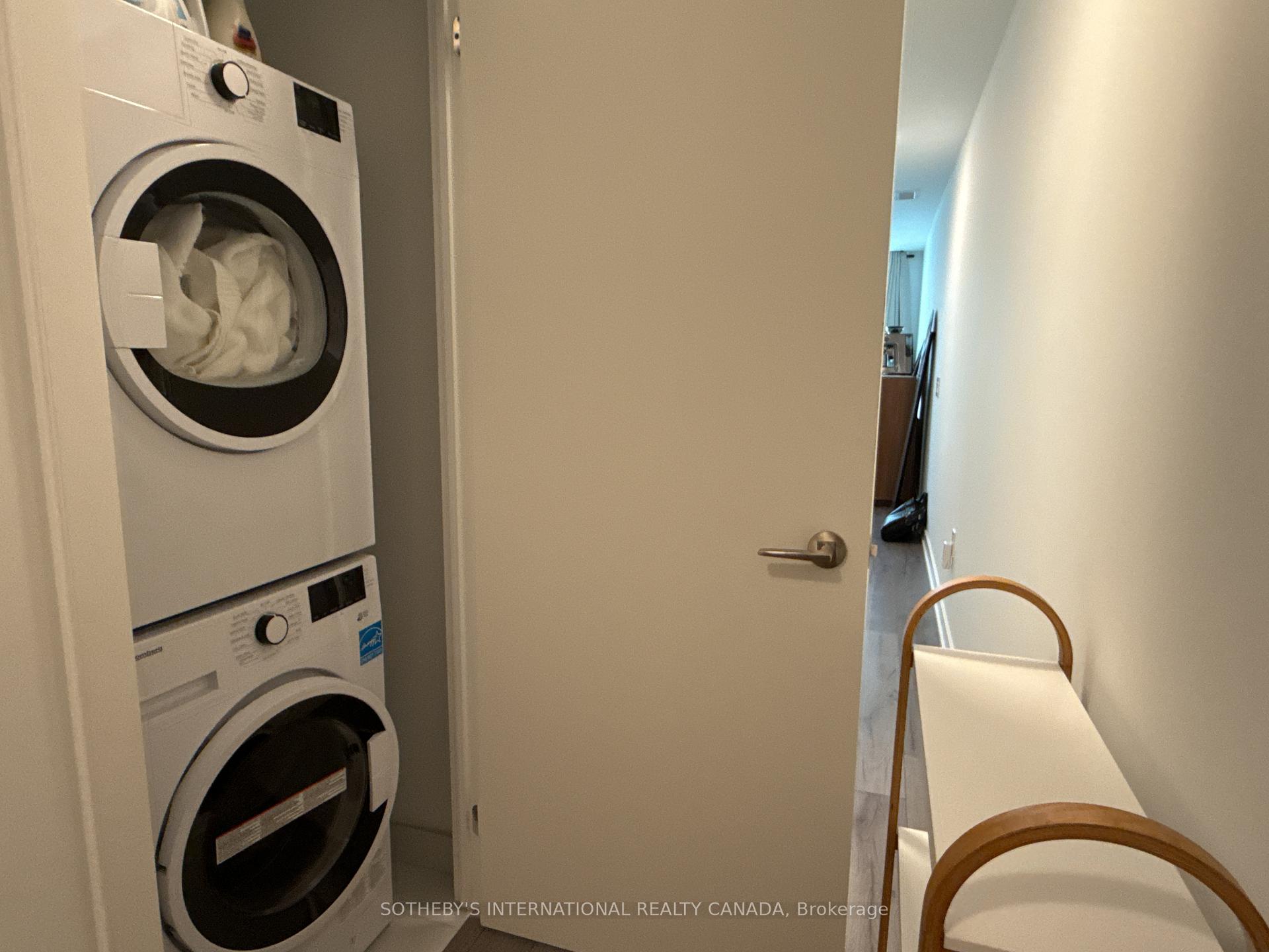 1195 The Queensway Road 510