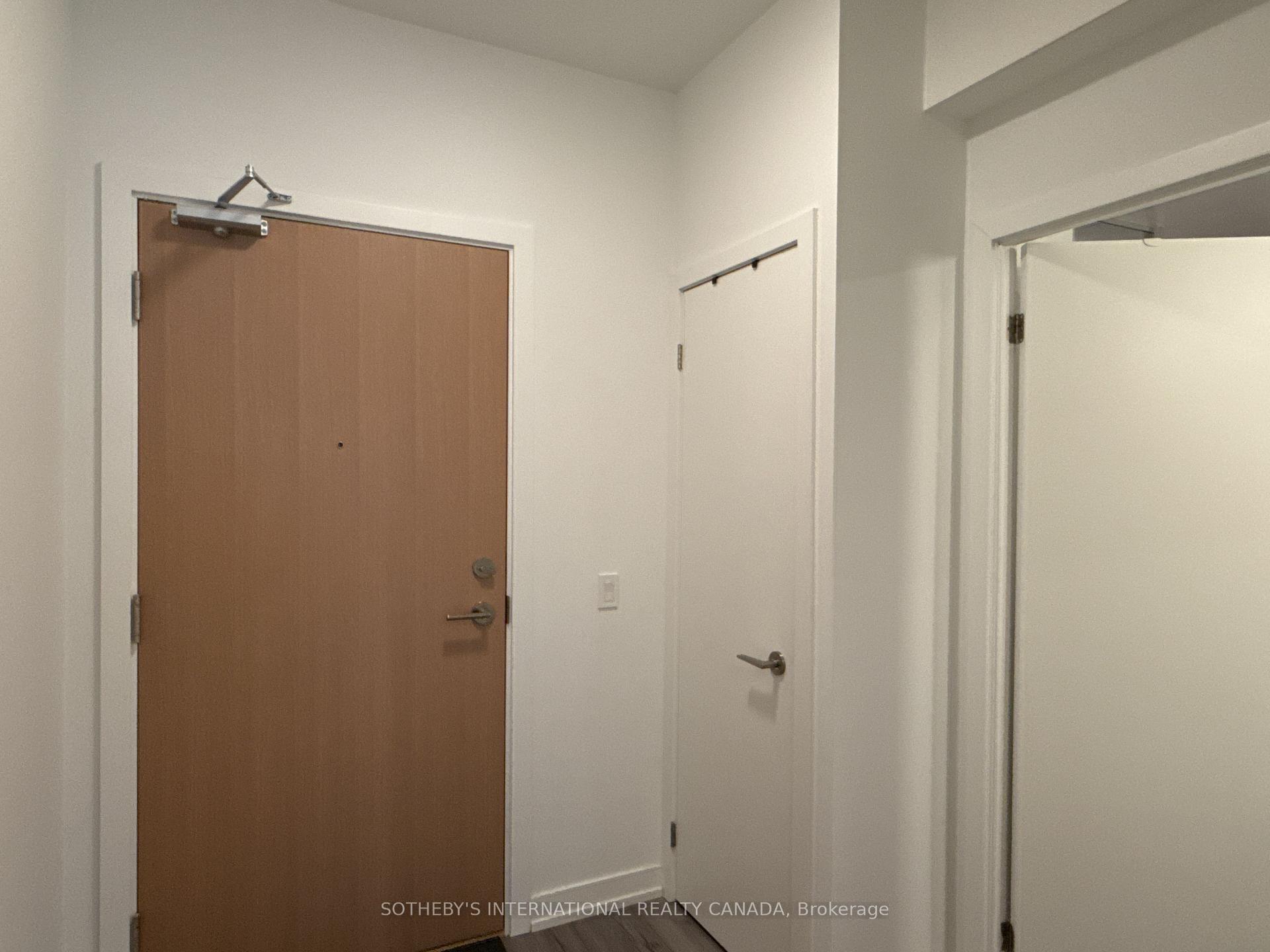 1195 The Queensway Road 510