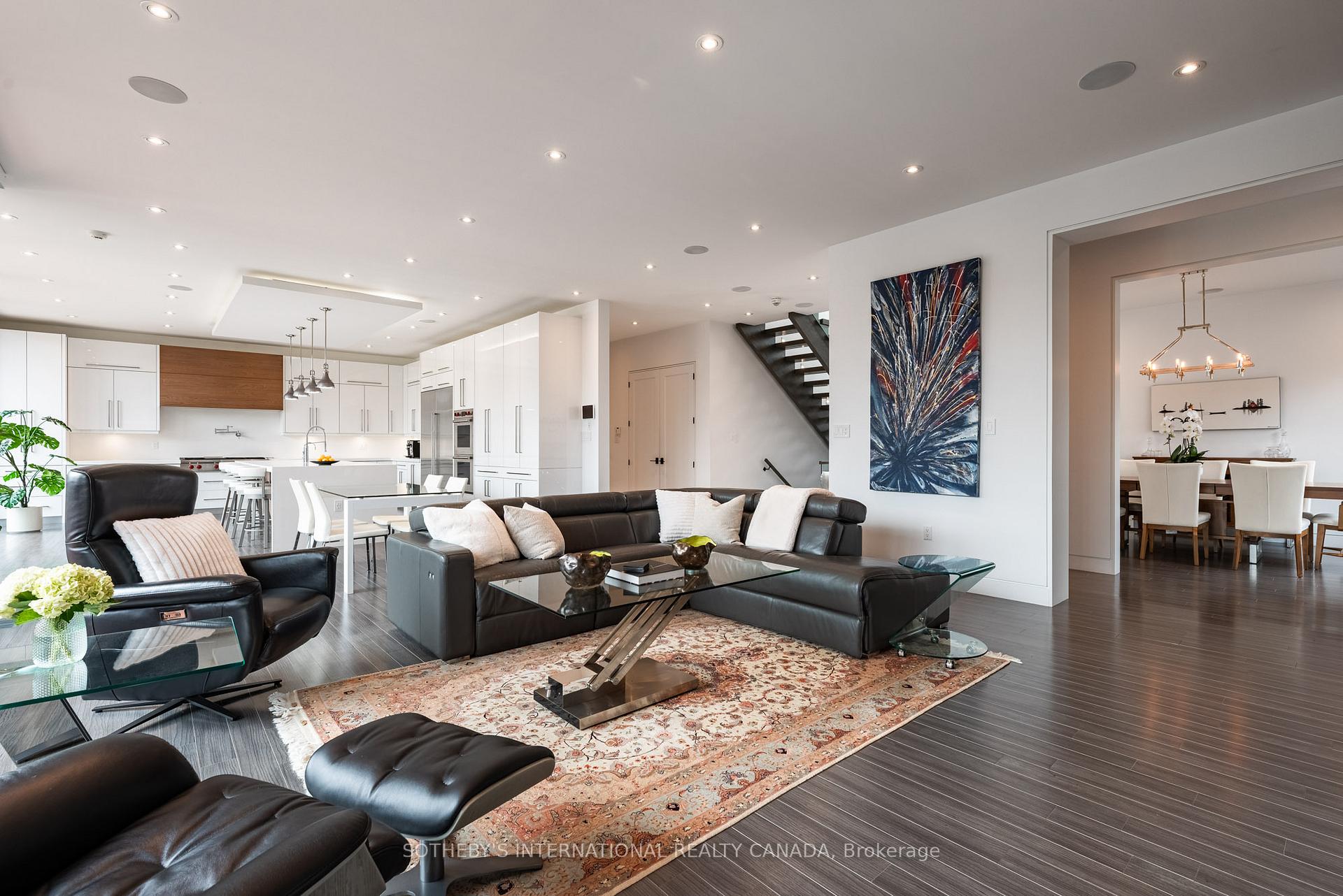 1388 Acton Crescent