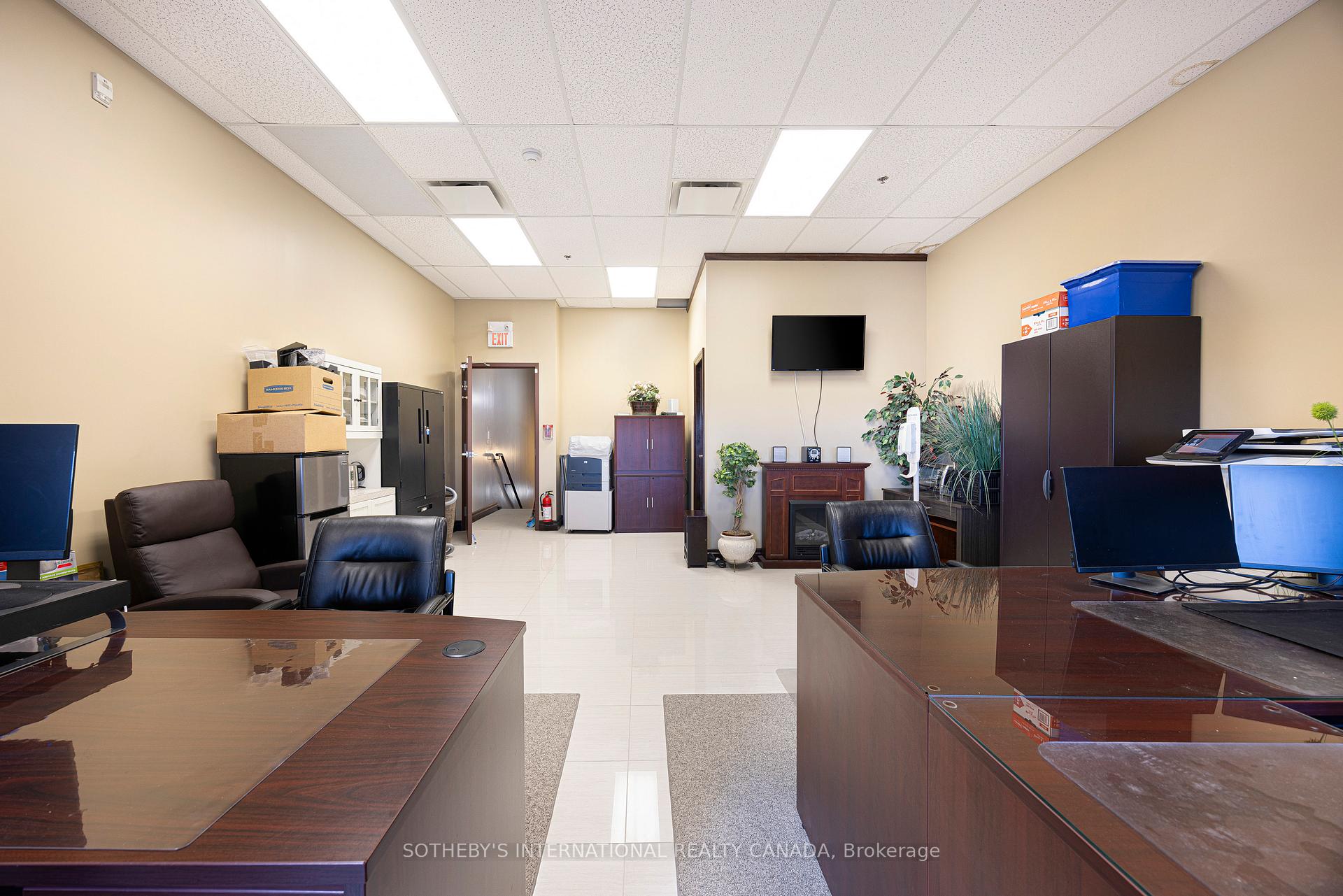 1065 Canadian Place 114