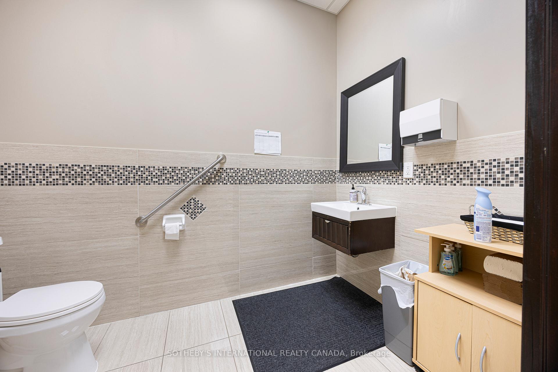 1065 Canadian Place 114