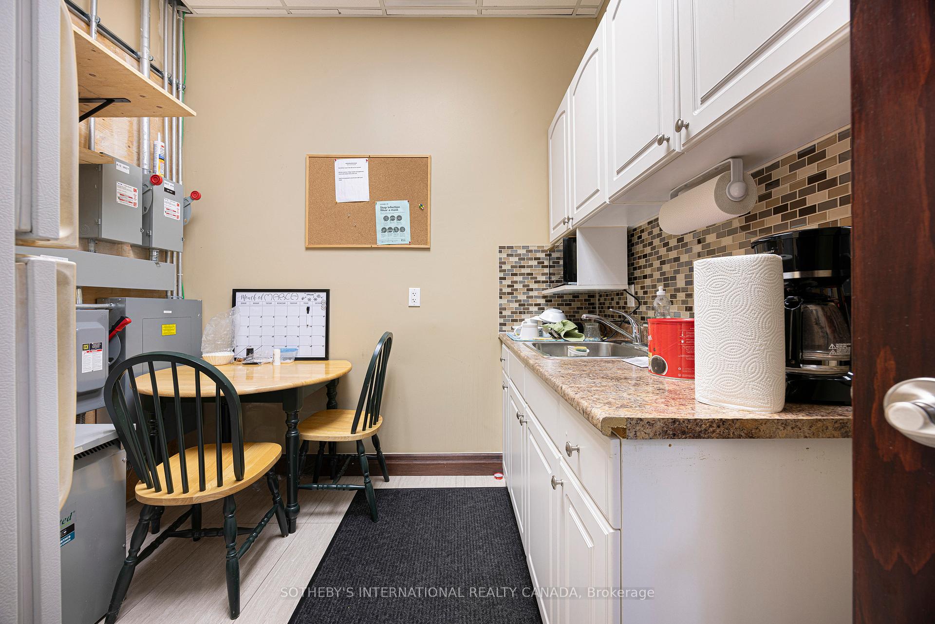 1065 Canadian Place 114