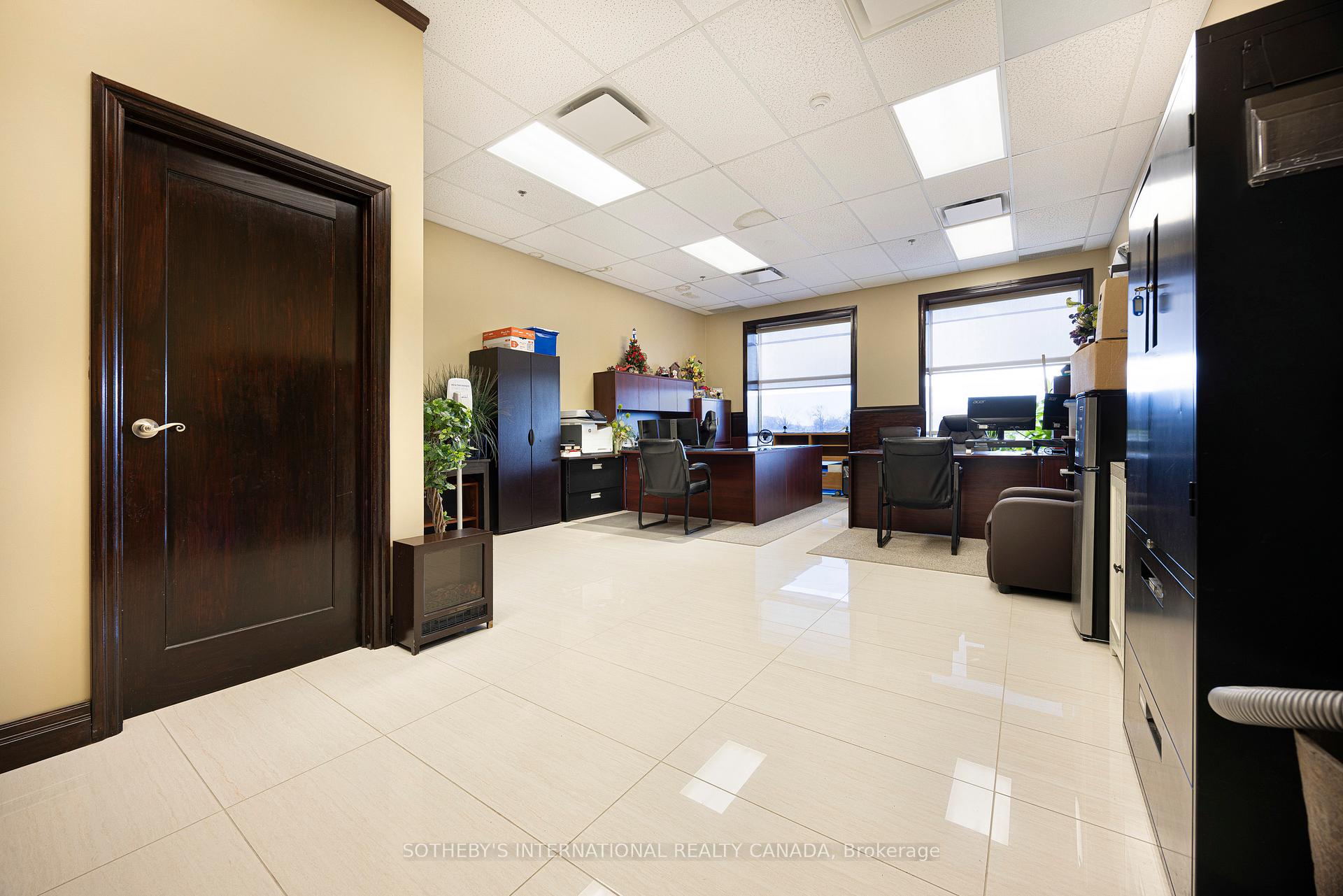 1065 Canadian Place 114