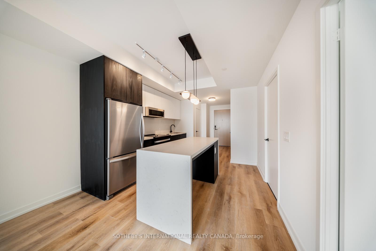 5 York Garden Way 1701