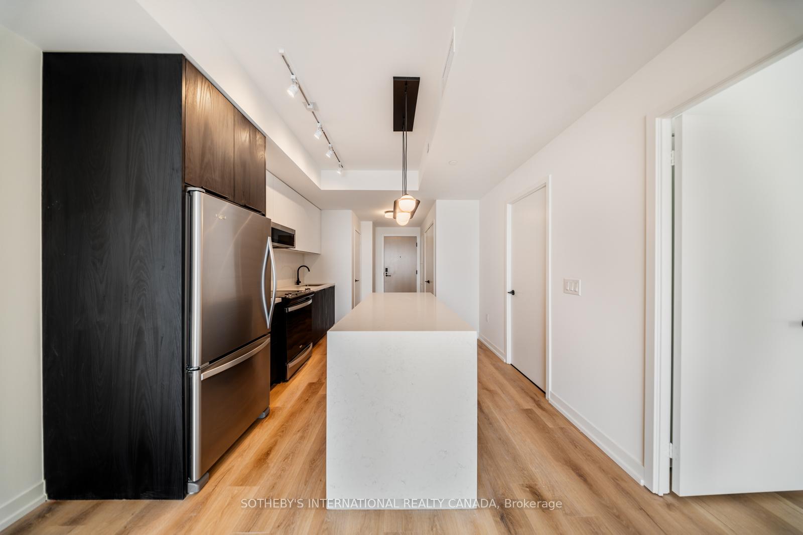 5 York Garden Way 1701