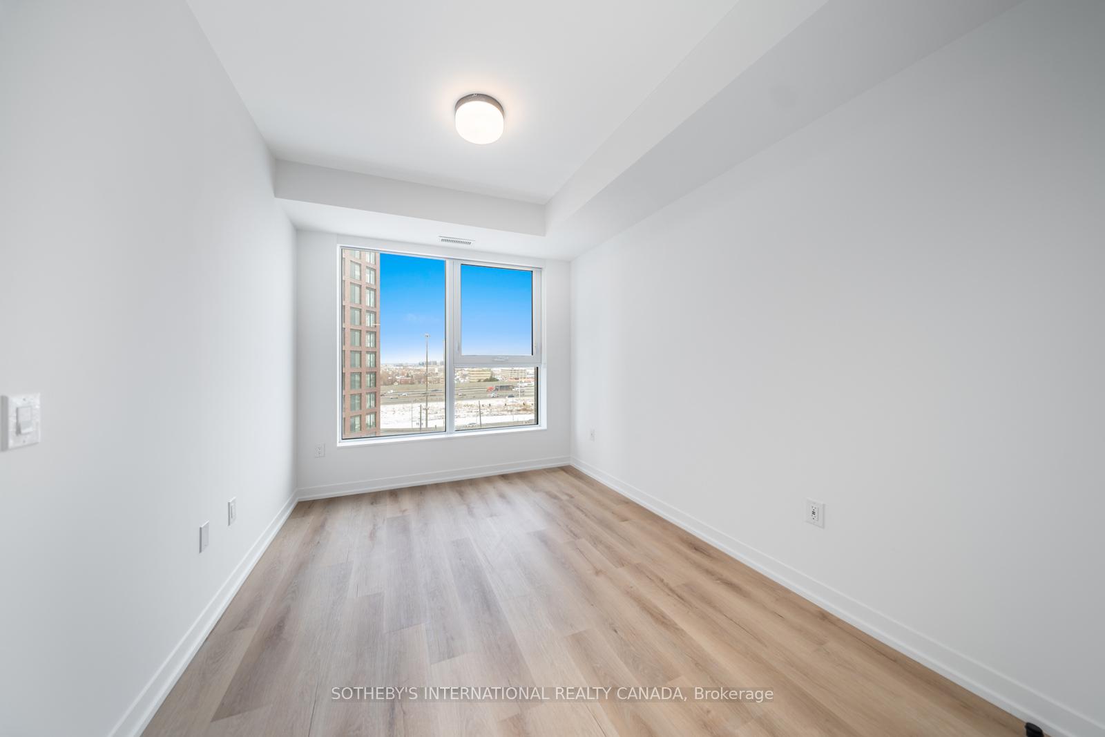 5 York Garden Way 611