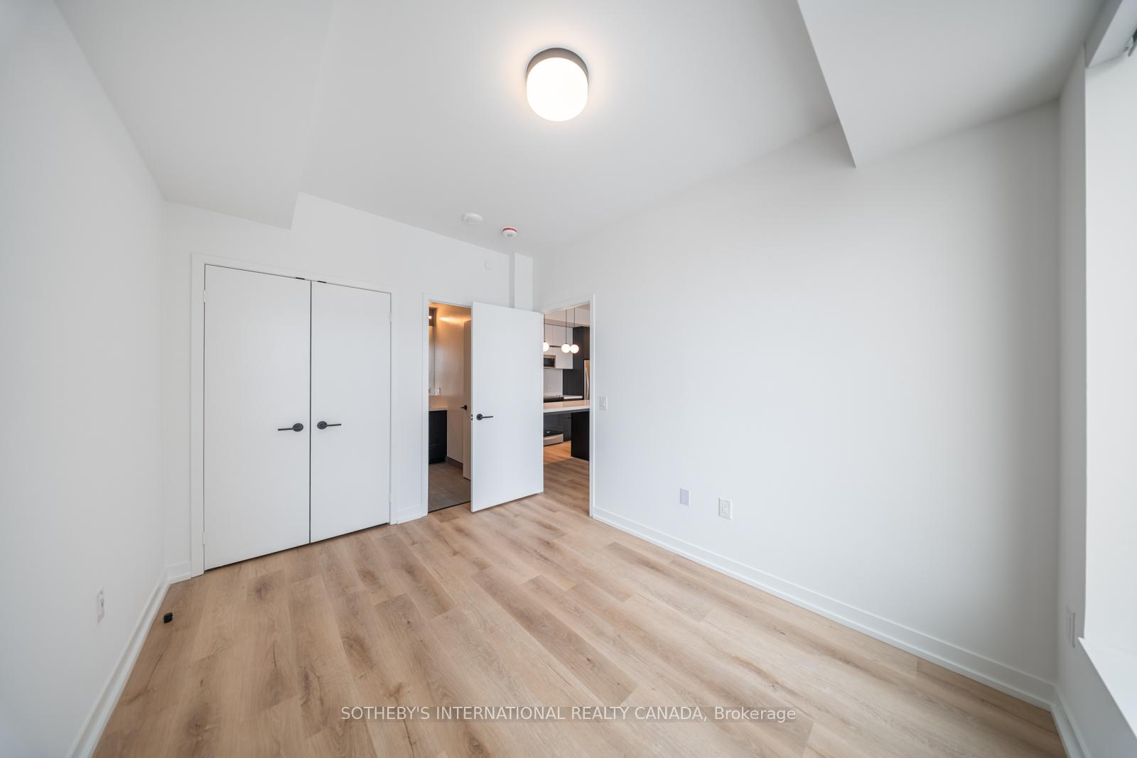 5 York Garden Way 611