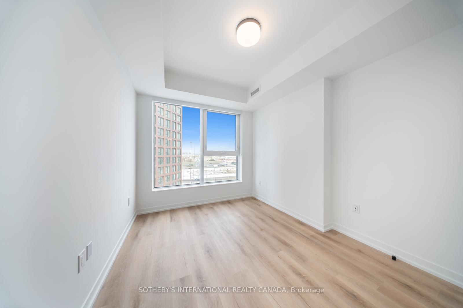 5 York Garden Way 611