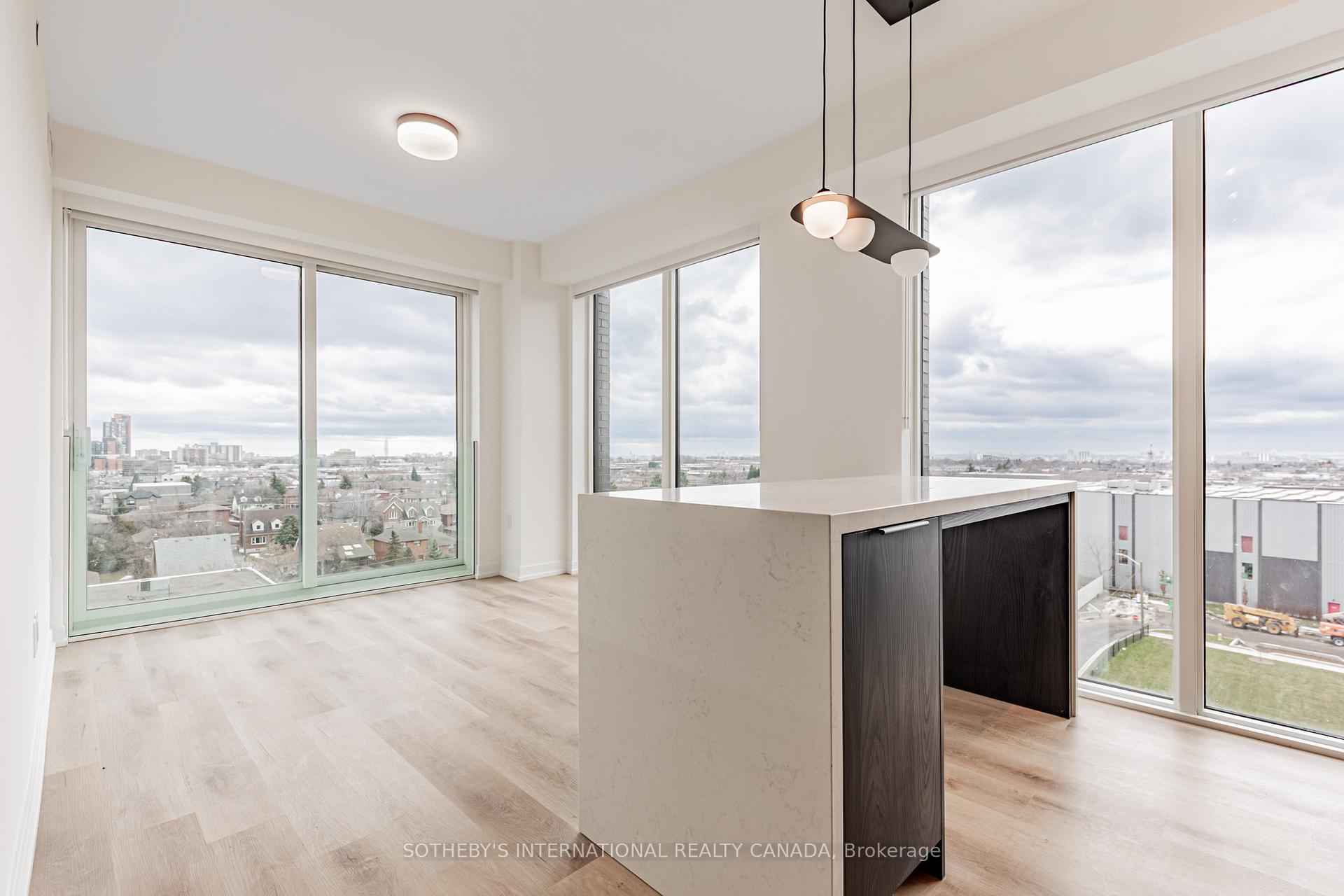 5 York Garden Way 808