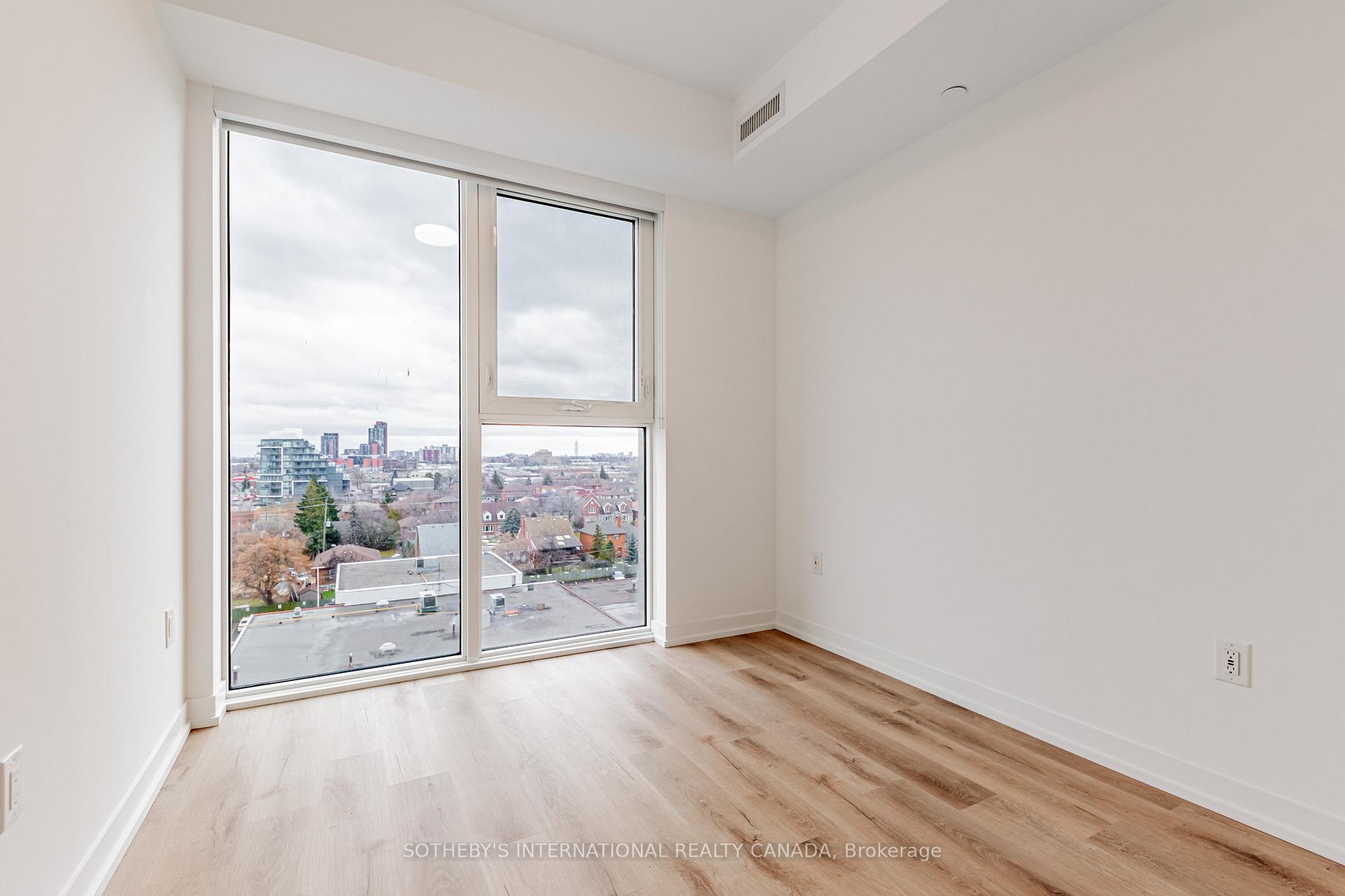 5 York Garden Way 808