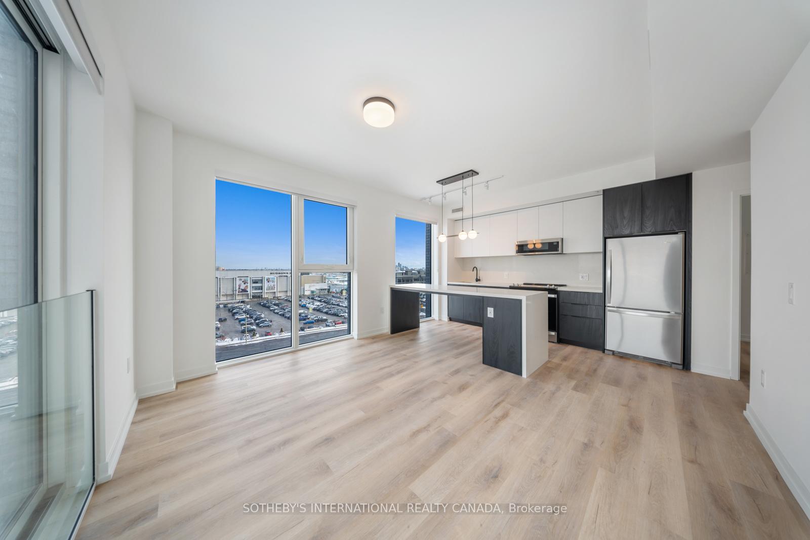 5 York Garden Way 502